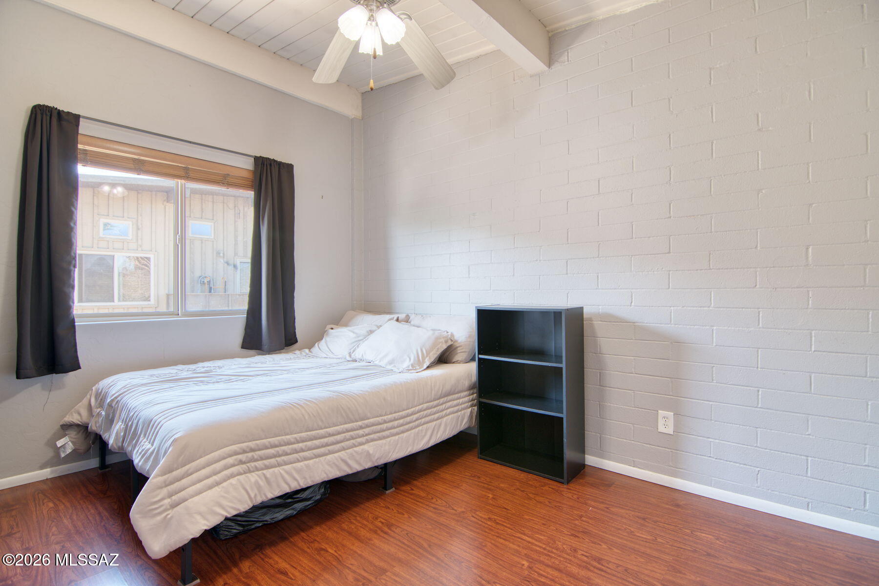 Royal Alvernon Condos. - Residential