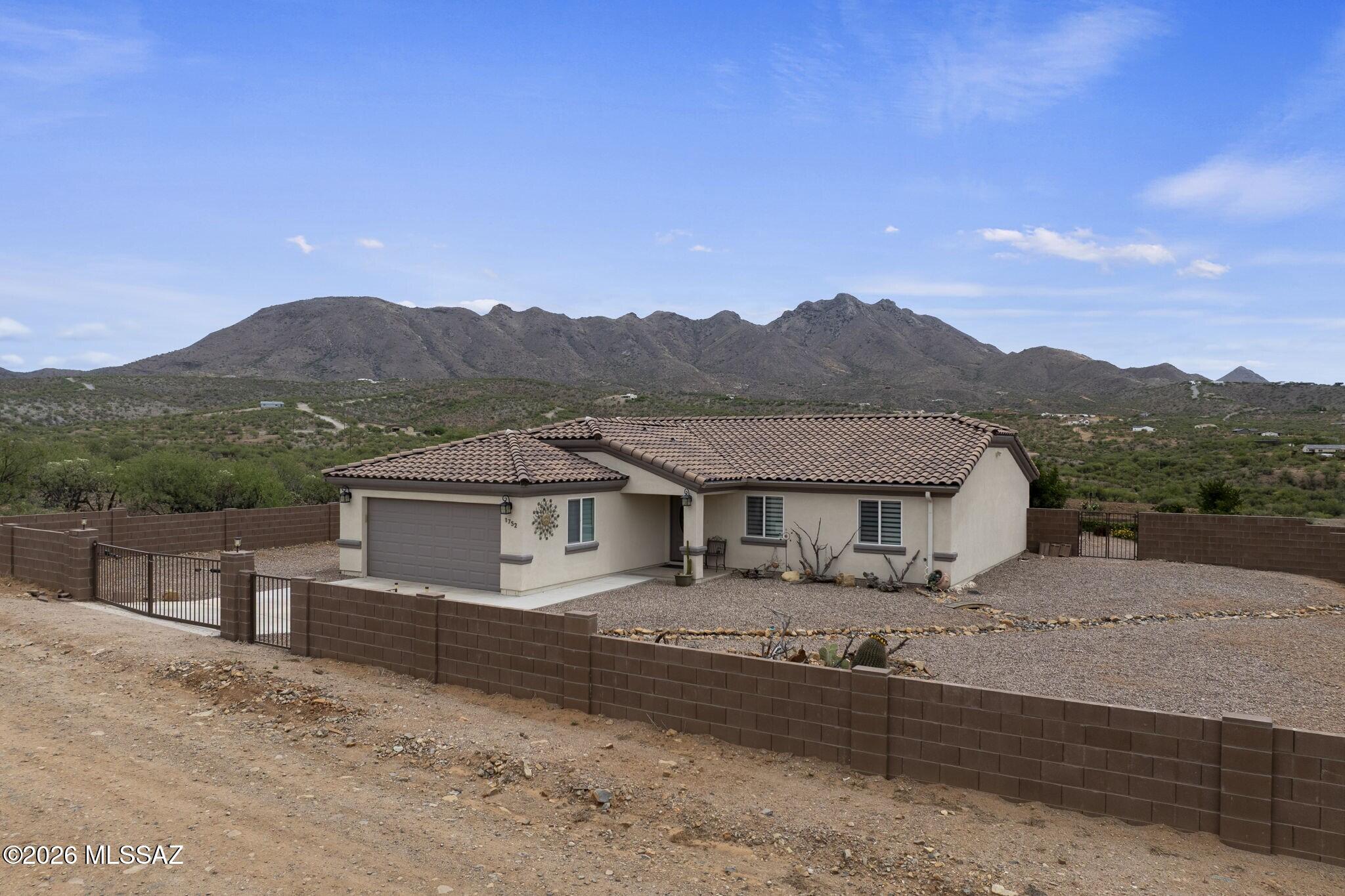 Rio Rico Ranchettes 18 - Residential