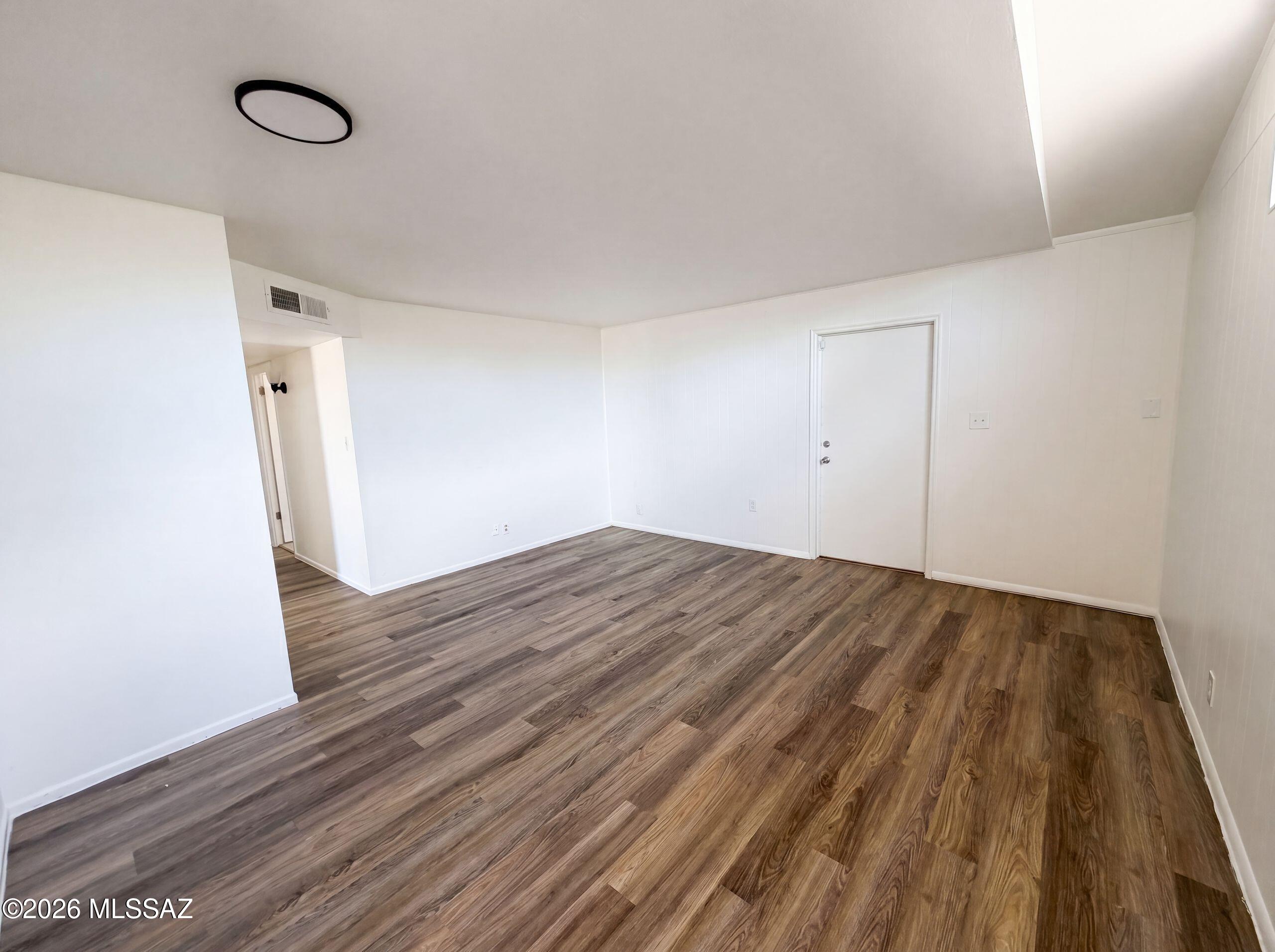 Glenn Aire - Residential