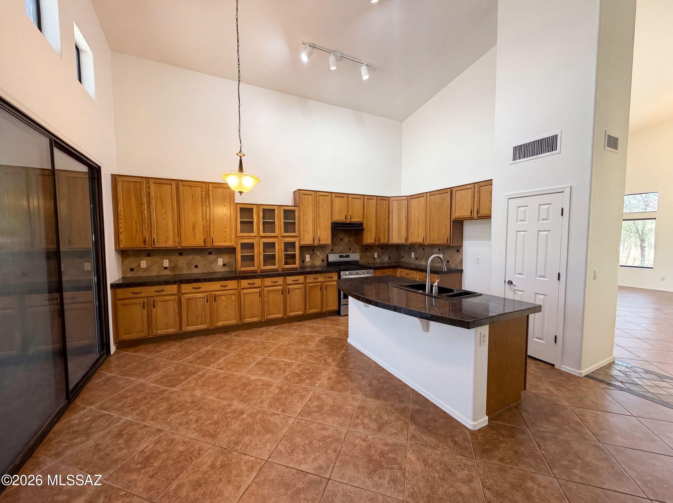 Presidio Monterey (1-158) - Residential