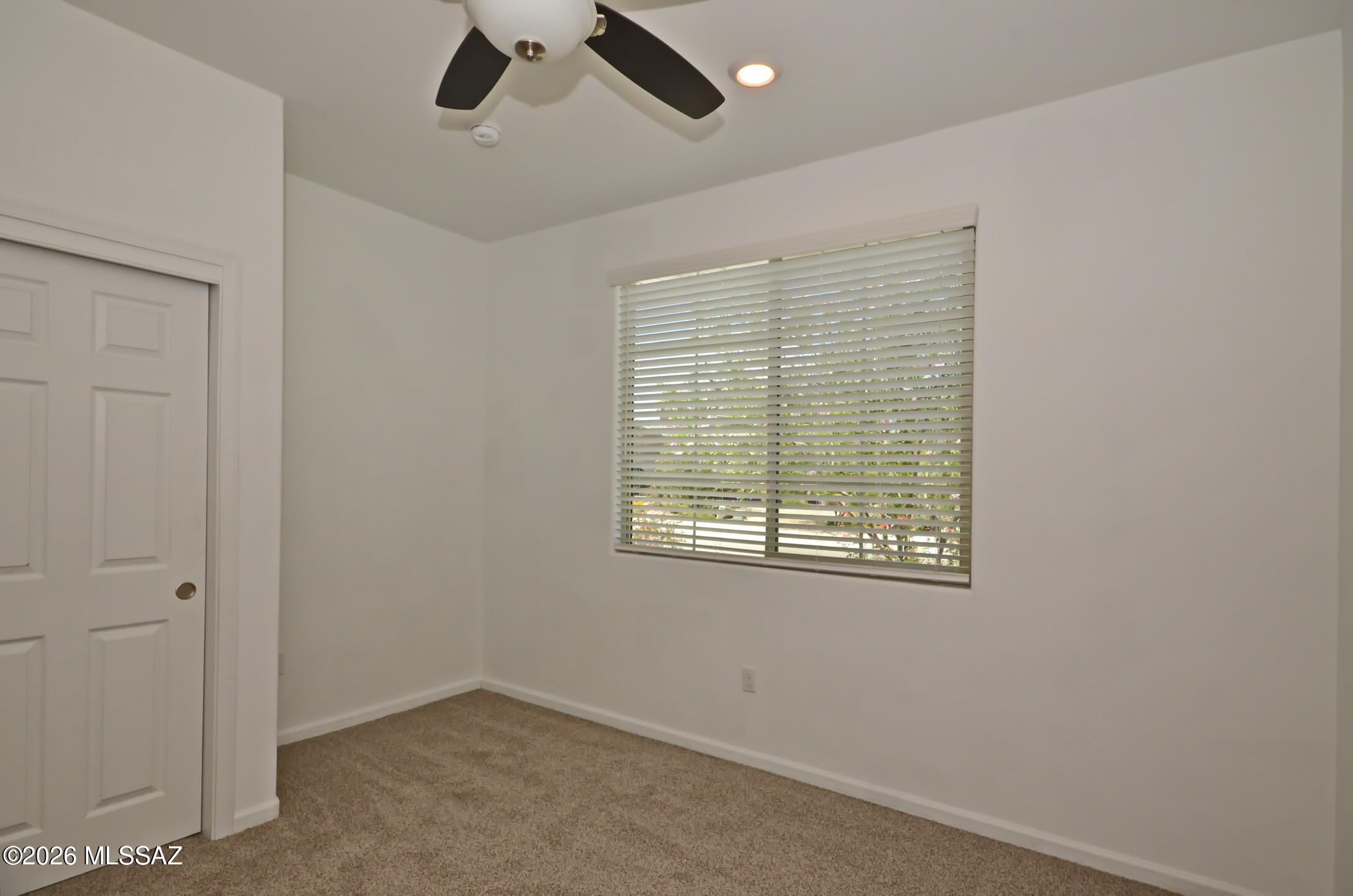 The Vistas At Rincon Knolls SQ20152600506 - Residential