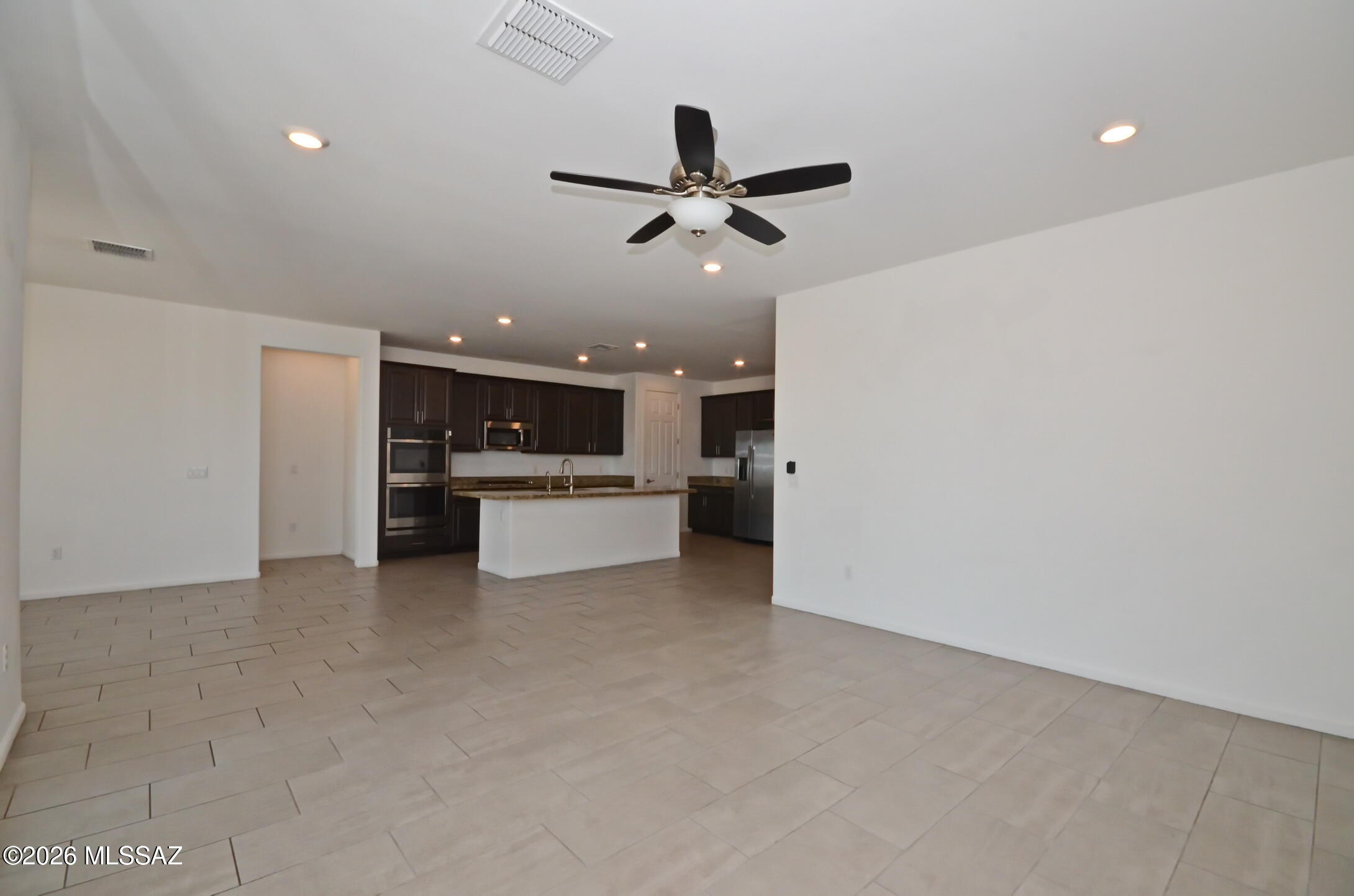 The Vistas At Rincon Knolls SQ20152600506 - Residential