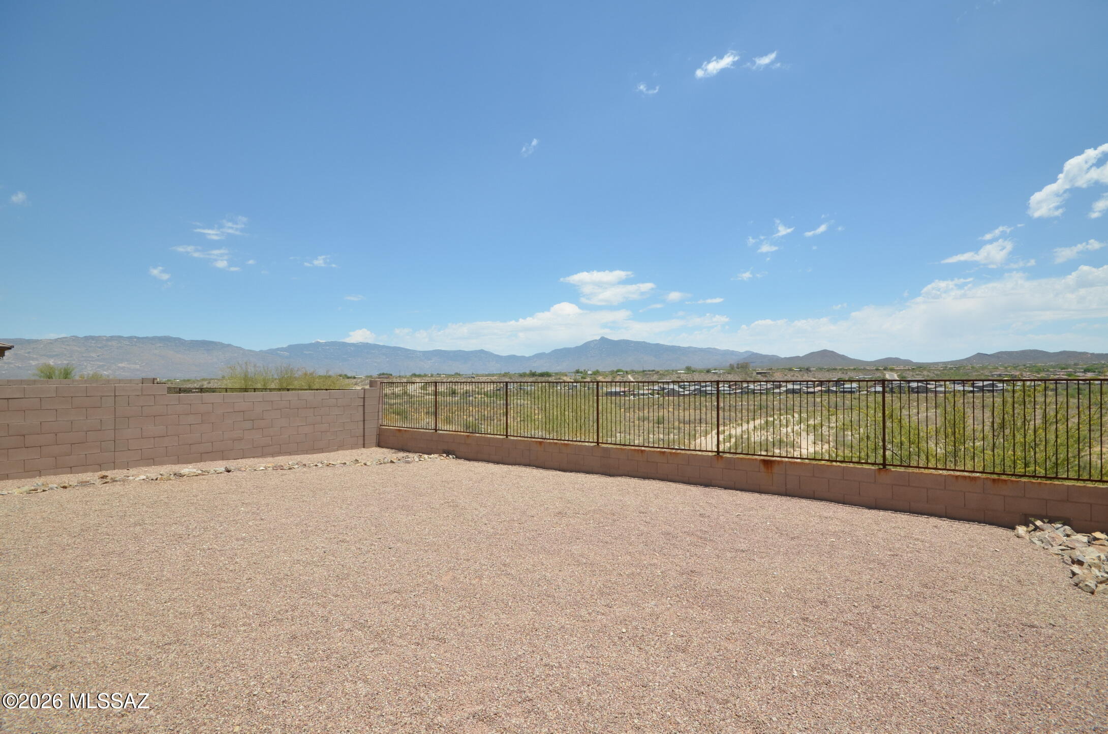The Vistas At Rincon Knolls SQ20152600506 - Residential
