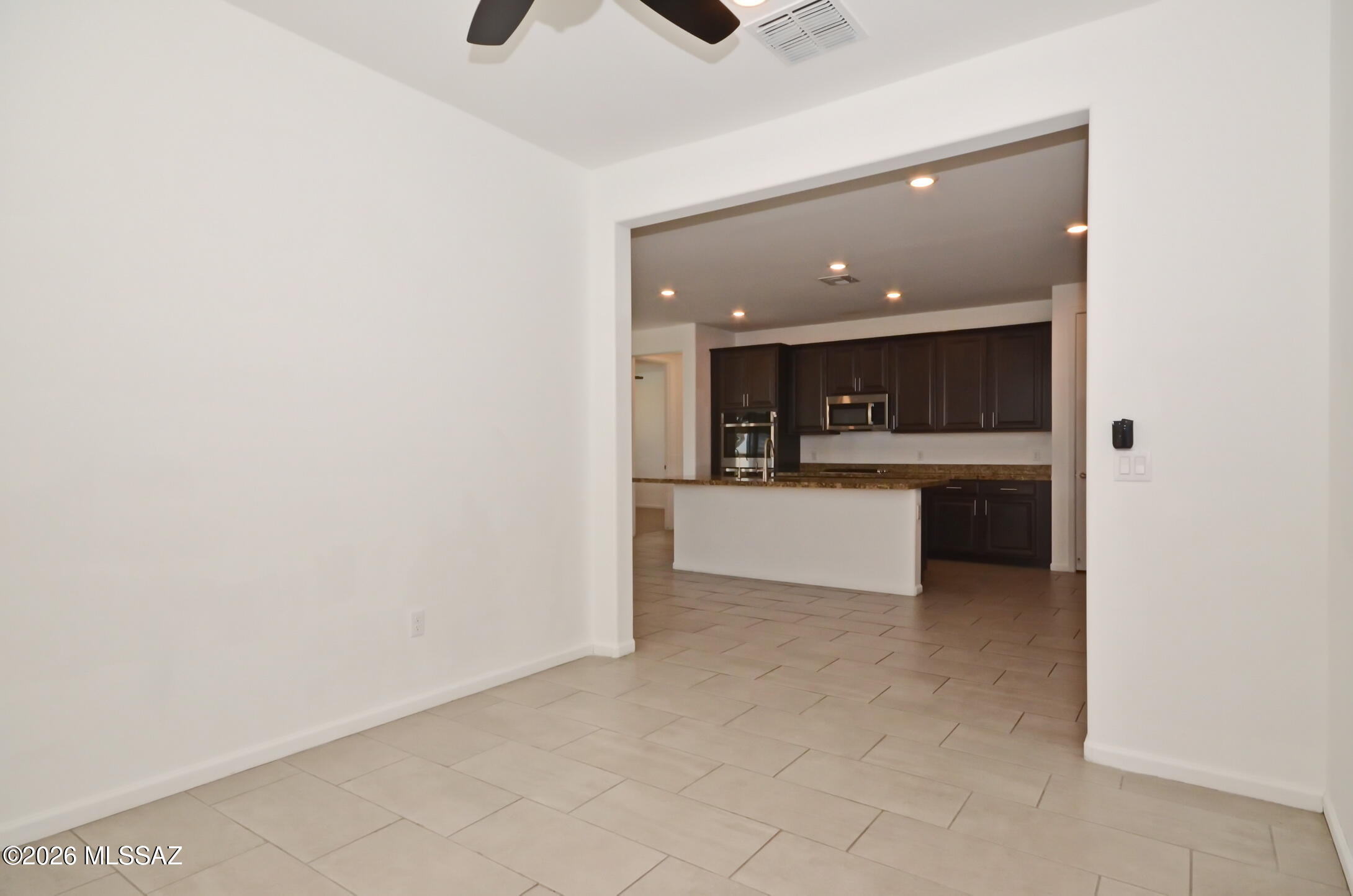 The Vistas At Rincon Knolls SQ20152600506 - Residential