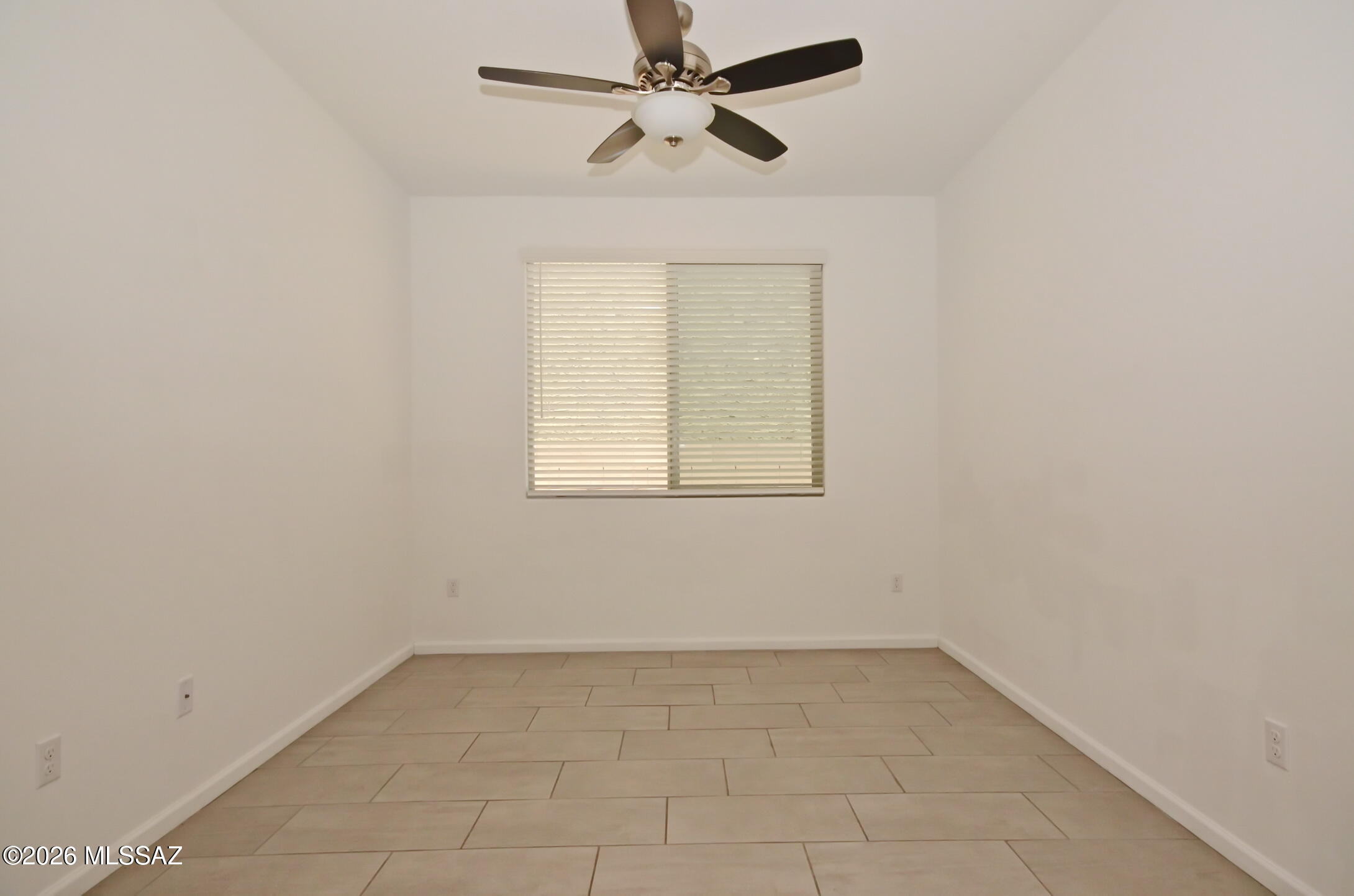 The Vistas At Rincon Knolls SQ20152600506 - Residential