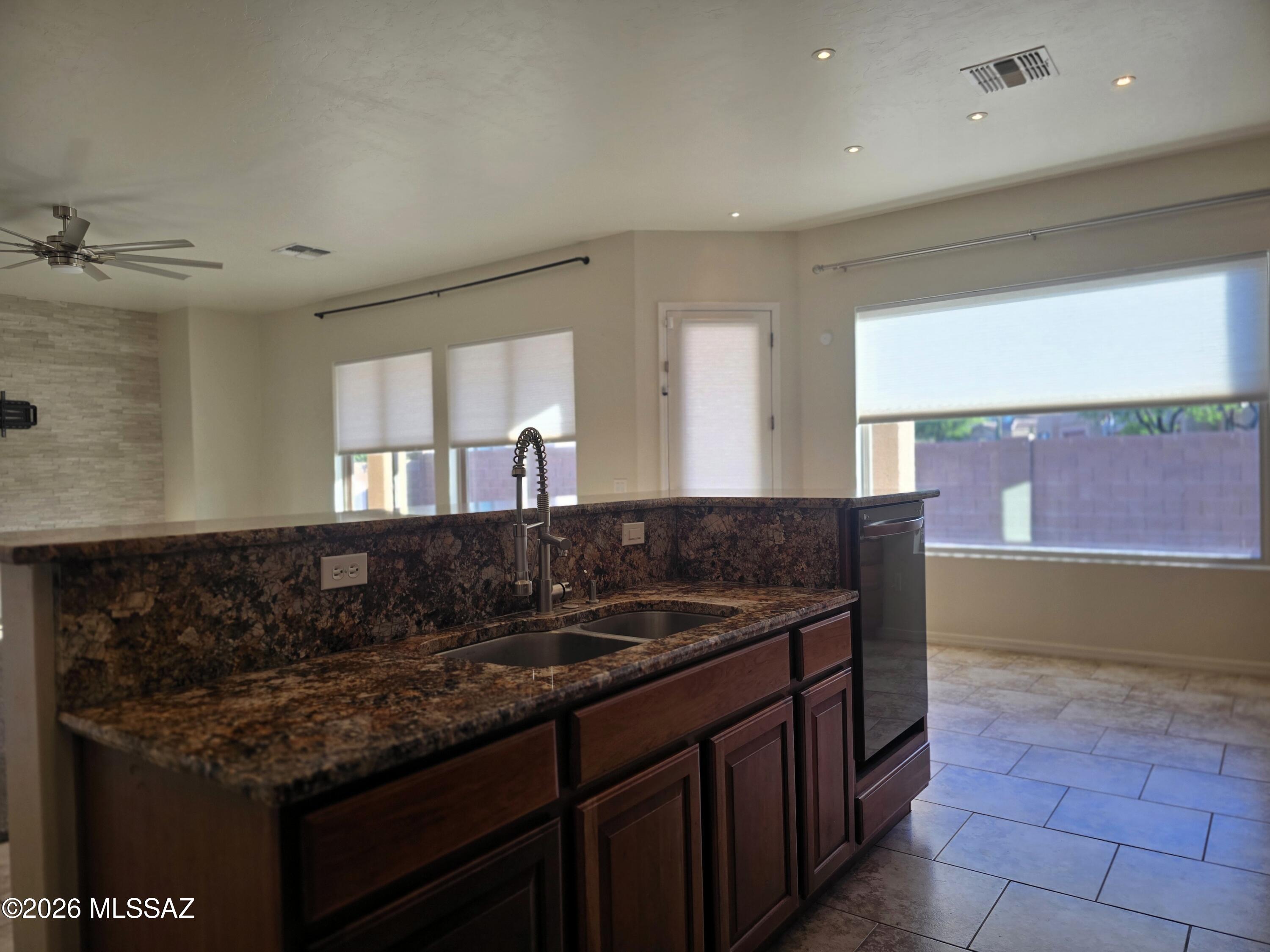 Continental Reserve Blk. 16A (1-111) - Residential Lease