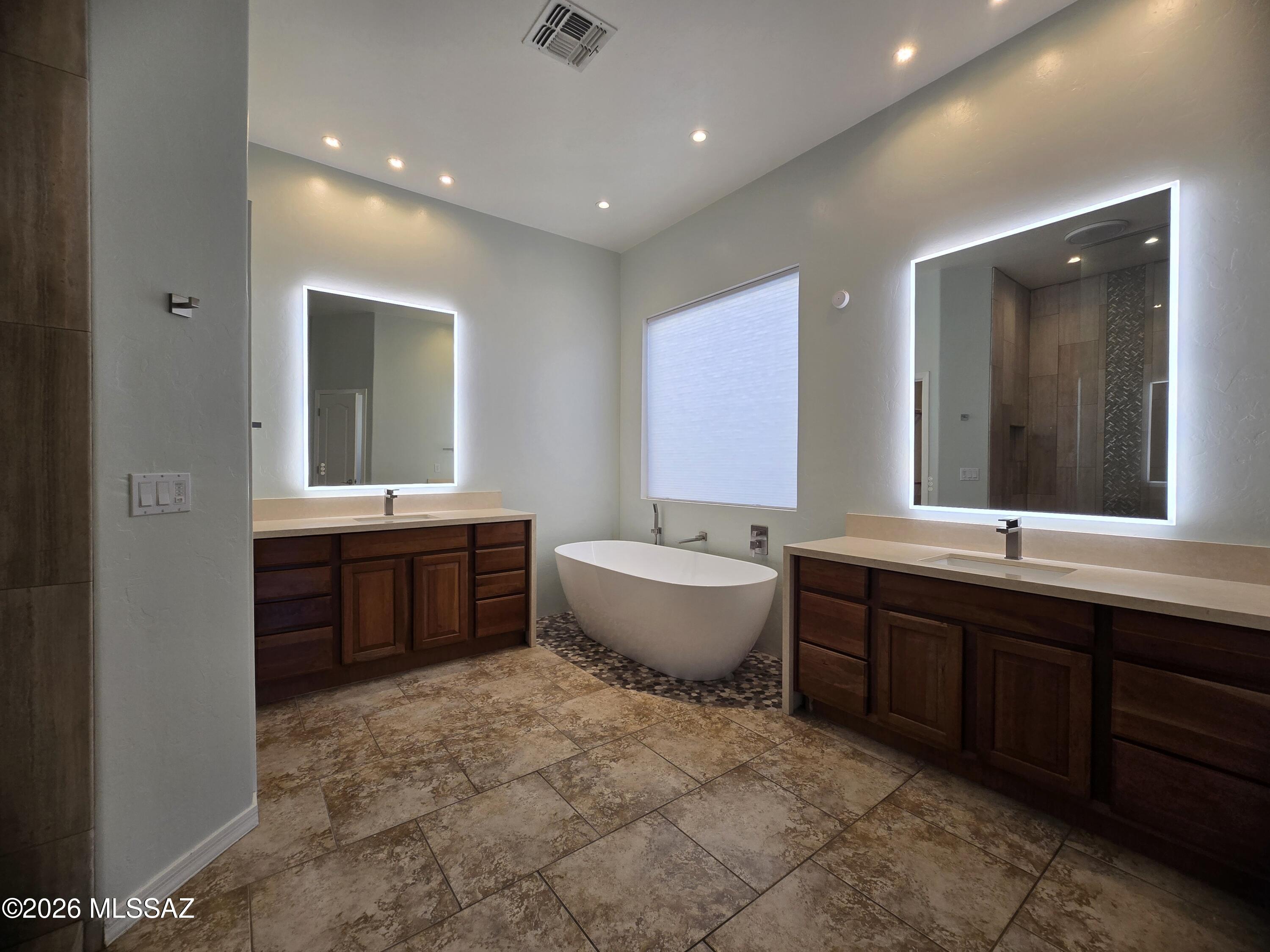 Continental Reserve Blk. 16A (1-111) - Residential Lease
