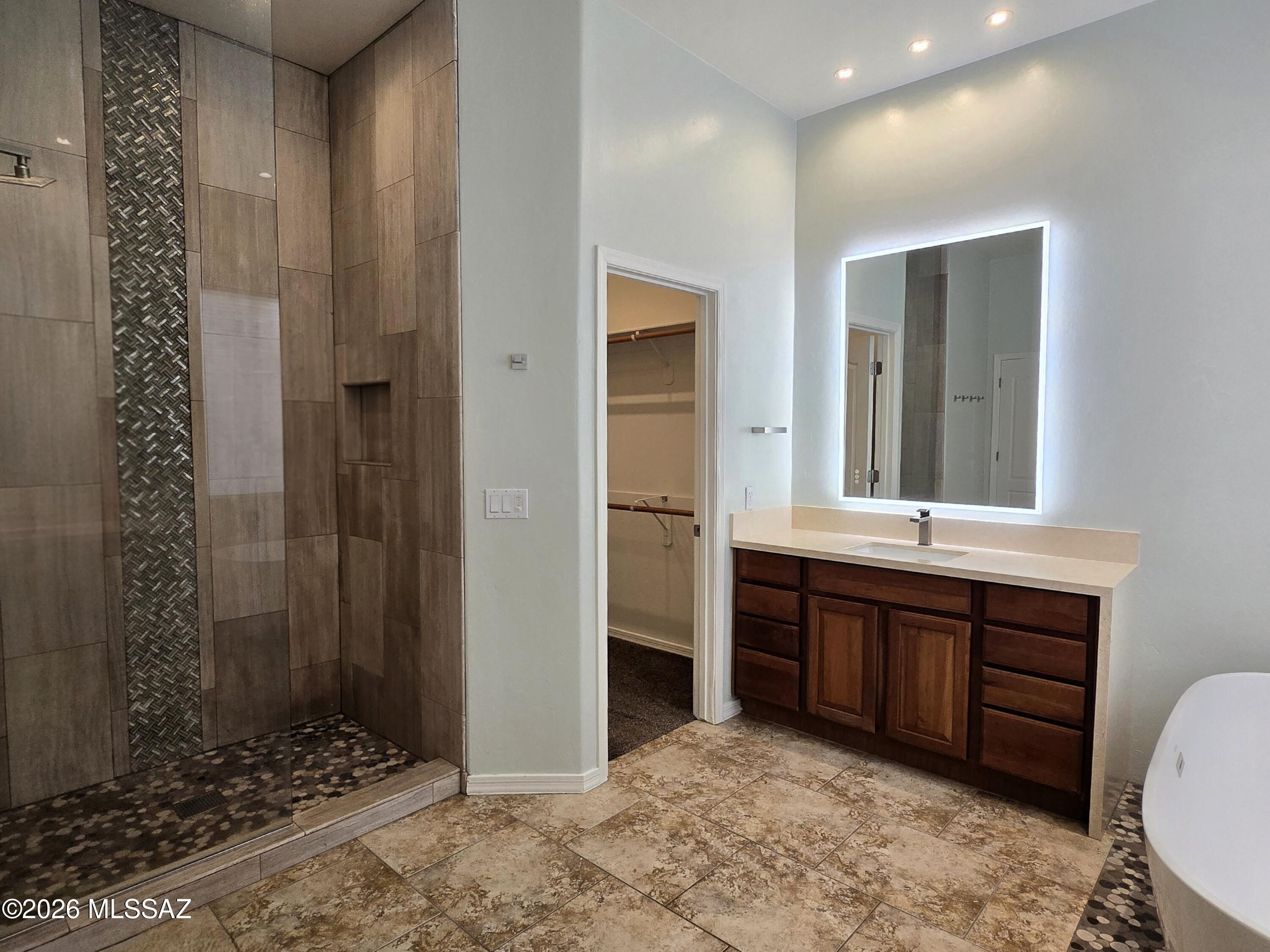 Continental Reserve Blk. 16A (1-111) - Residential Lease