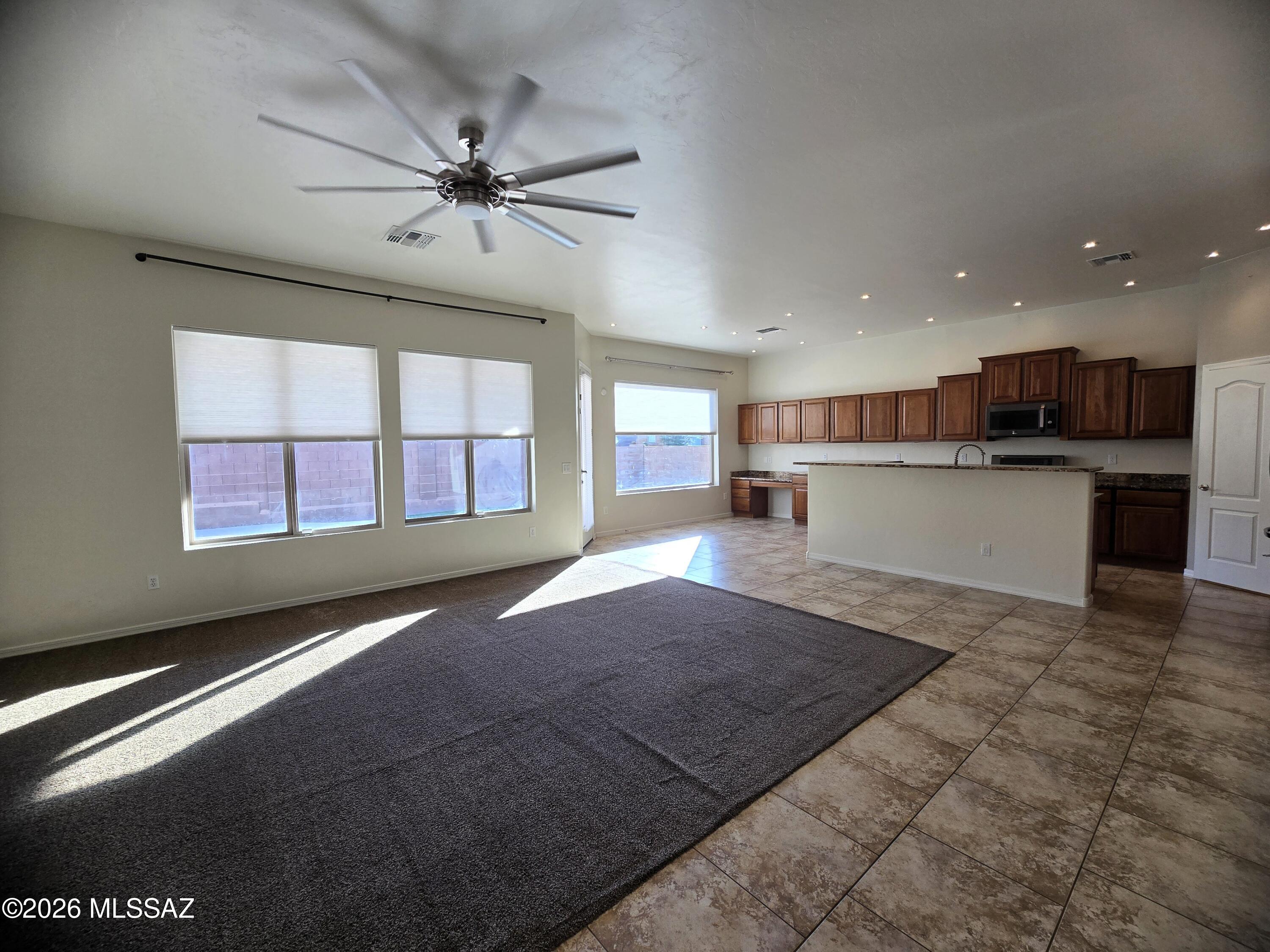 Continental Reserve Blk. 16A (1-111) - Residential Lease