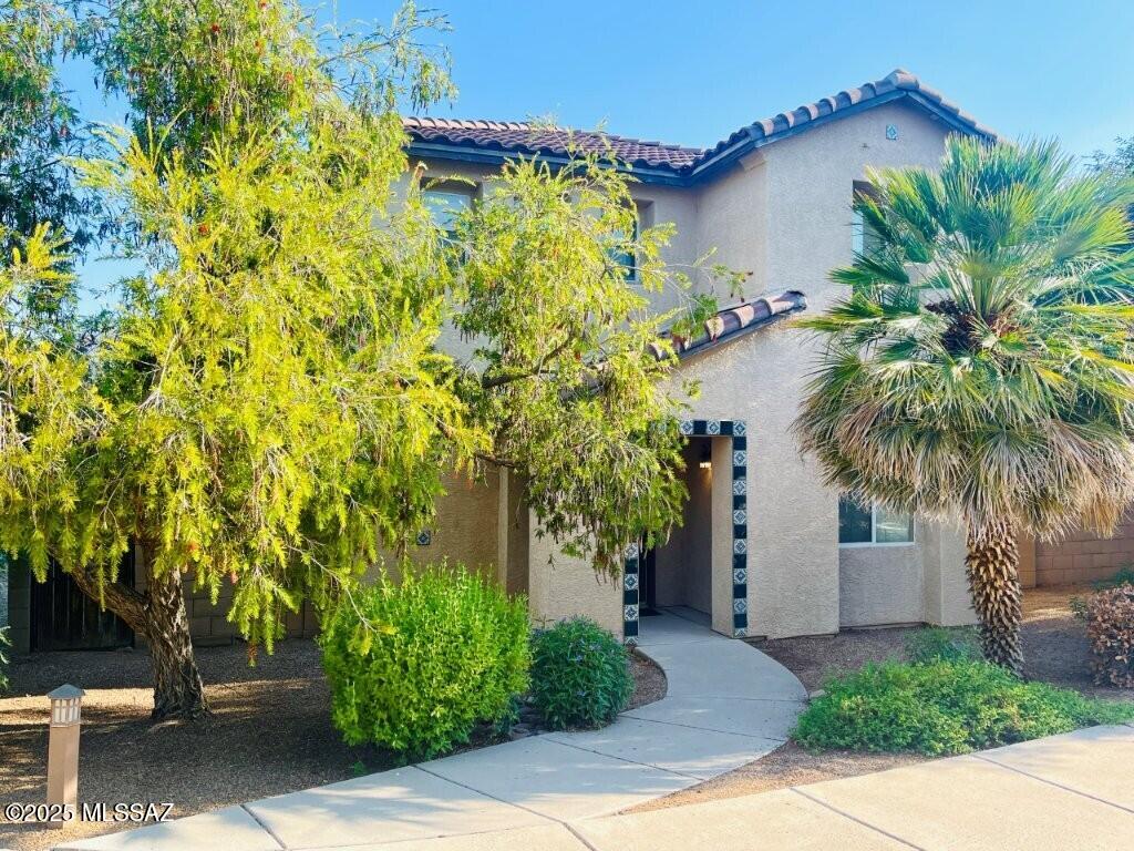 Catalina Vistas - Residential Lease