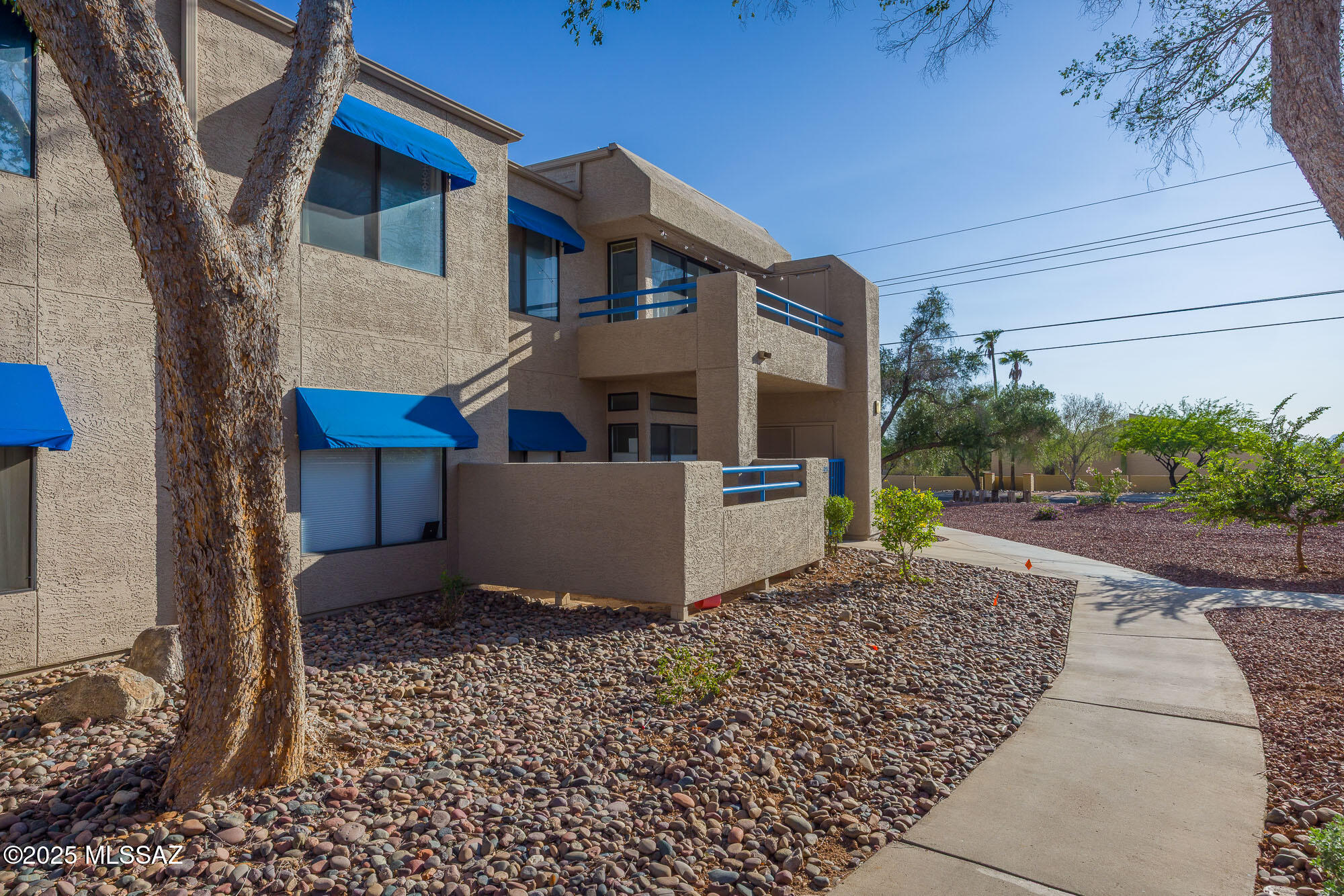 Summertree Condominiums (1-224) - Residential