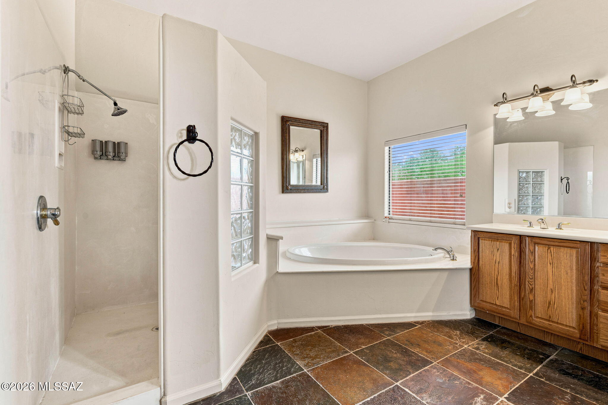 Sycamore Hills Est. (1-82) - Residential