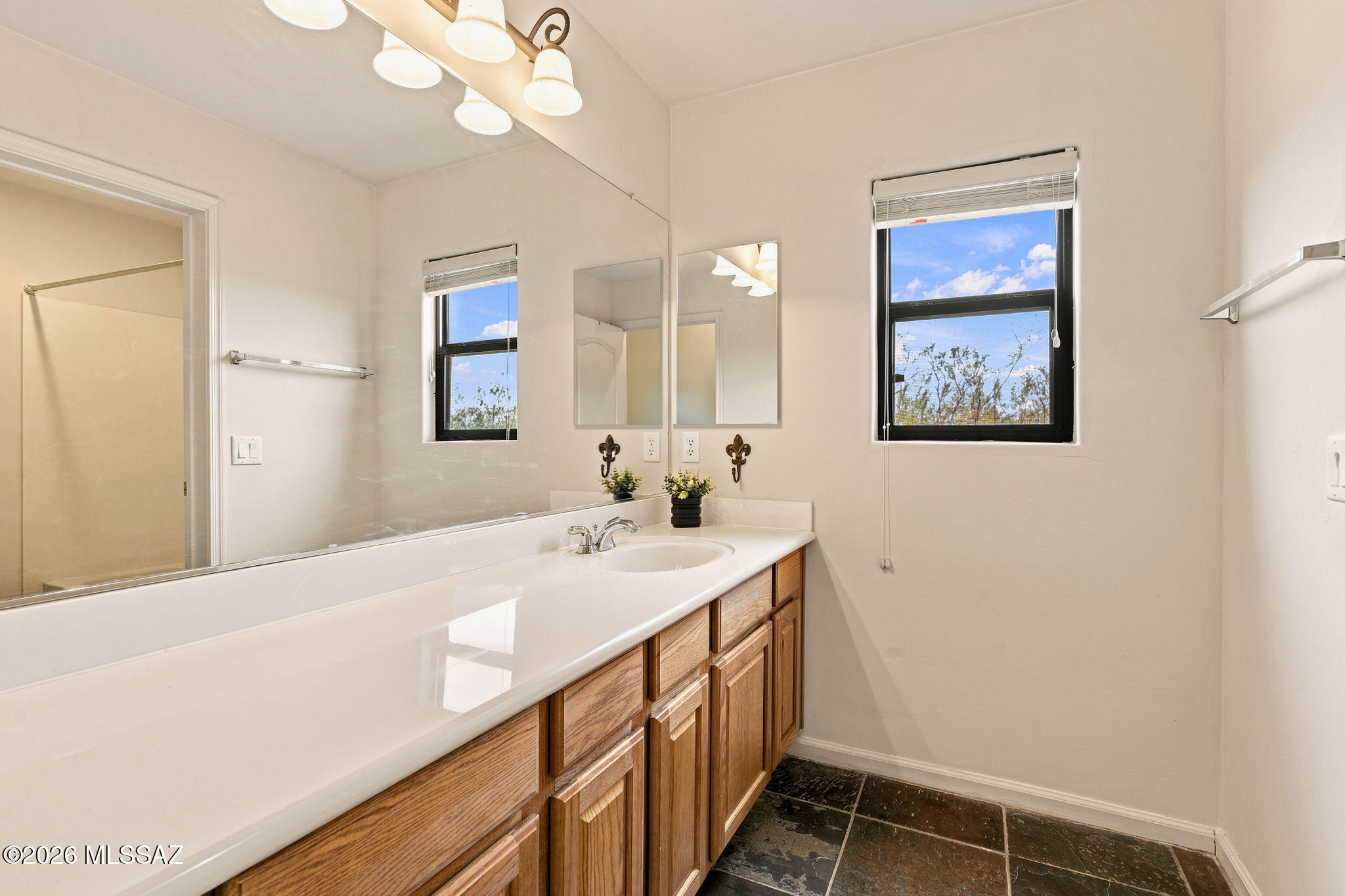 Sycamore Hills Est. (1-82) - Residential