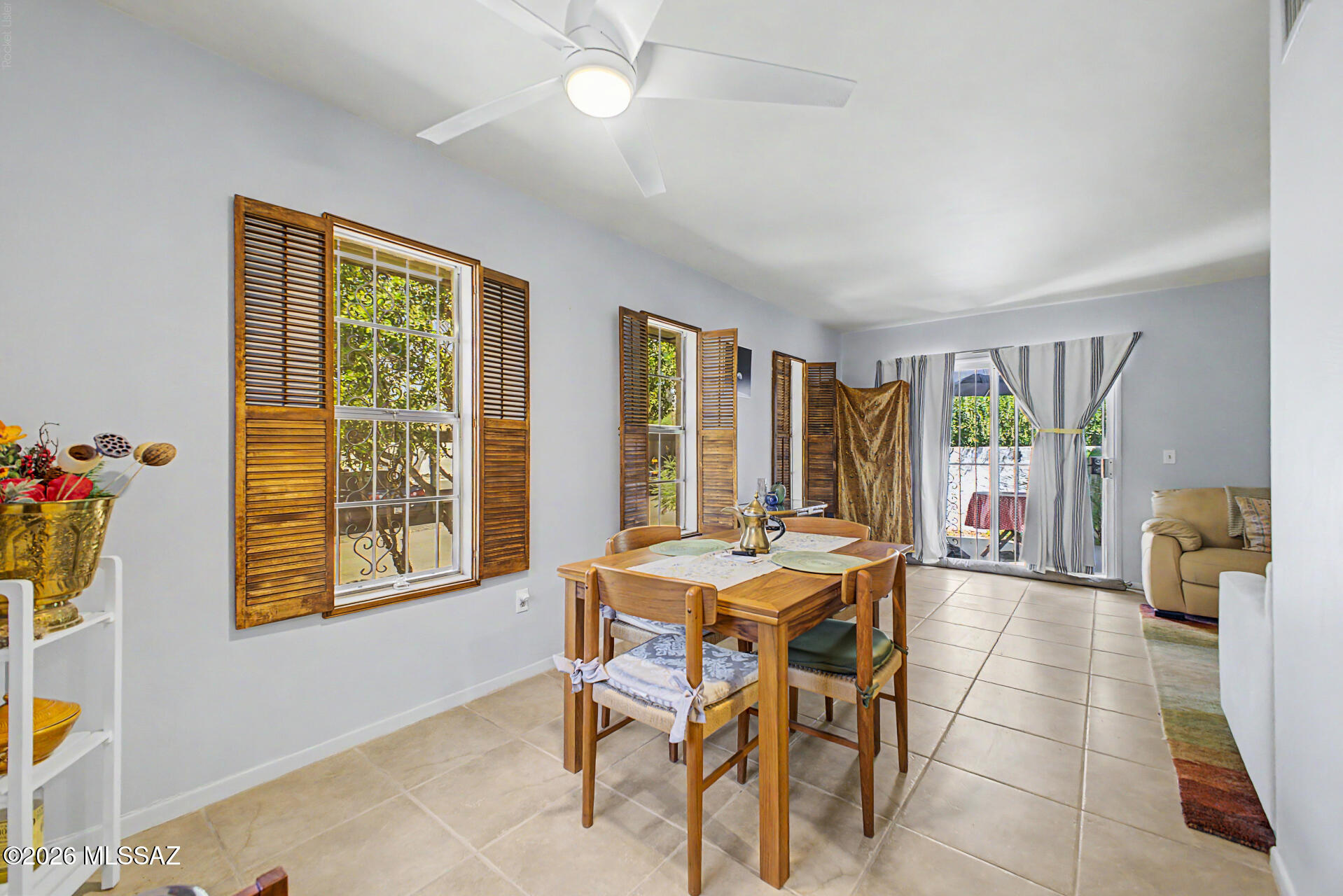 Shirley Manor Townhouses (1-52) - Residential
