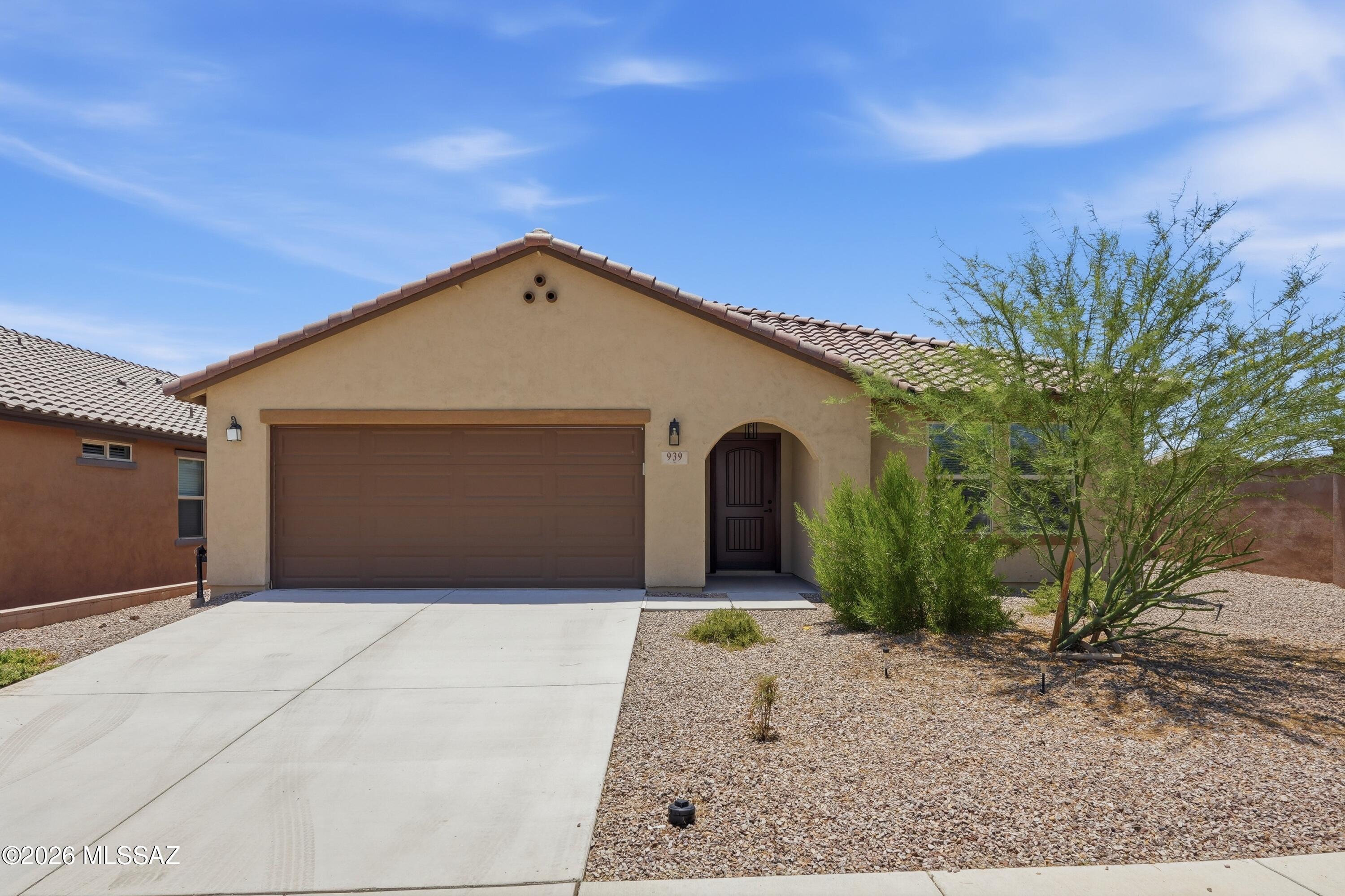 Welcome to your spacious and elegant home in the desirable Rancho Sahuarita, split plan provides a tranquil setting while the open layout that connects a spacious kitchen to a sophisticated great room makes it great for entertaining. The kitchen features stylish cabinetry, backsplash, upgraded granite countertops and stainless steel appliances; there is also an extra den/office to complete your needs.
Corner lot is a plus. Schedule an appointment.
Please schedule a viewing.
The seller is a licensed real estate broker in the state of AZ.