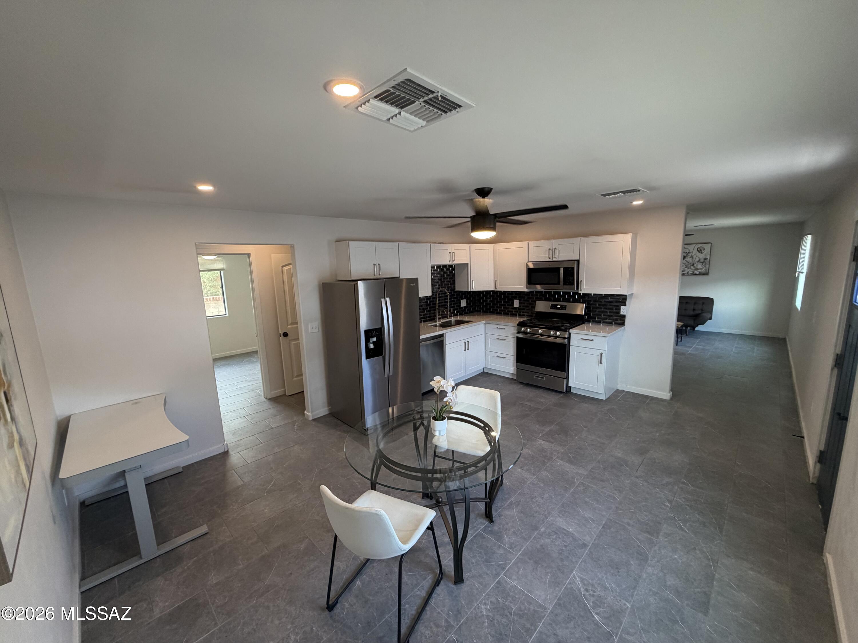 Coronado Heights Resub. - Residential Income