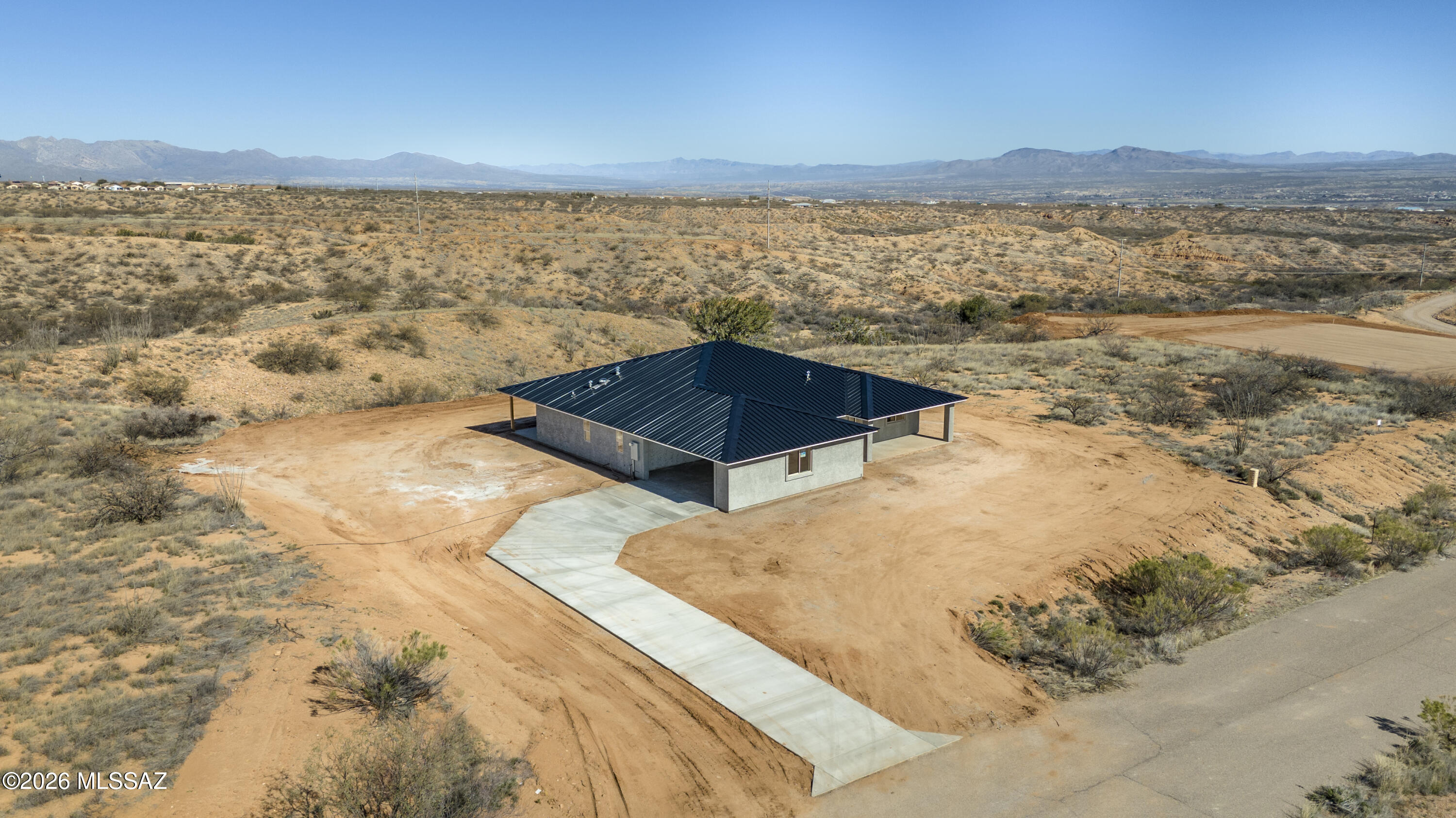 NEW CONSTRUCTION - Multiple plans to choose from! Your dream home awaits on 1.76 acres with gorgeous views. Custom Features include: Split Floor Plan, High efficiency vinyl windows, Vaulted ceilings, covered patios, Spacious kitchen with hardwood cabinets, Work island and so much more. 30 minutes from Tucson or Sierra Vista.