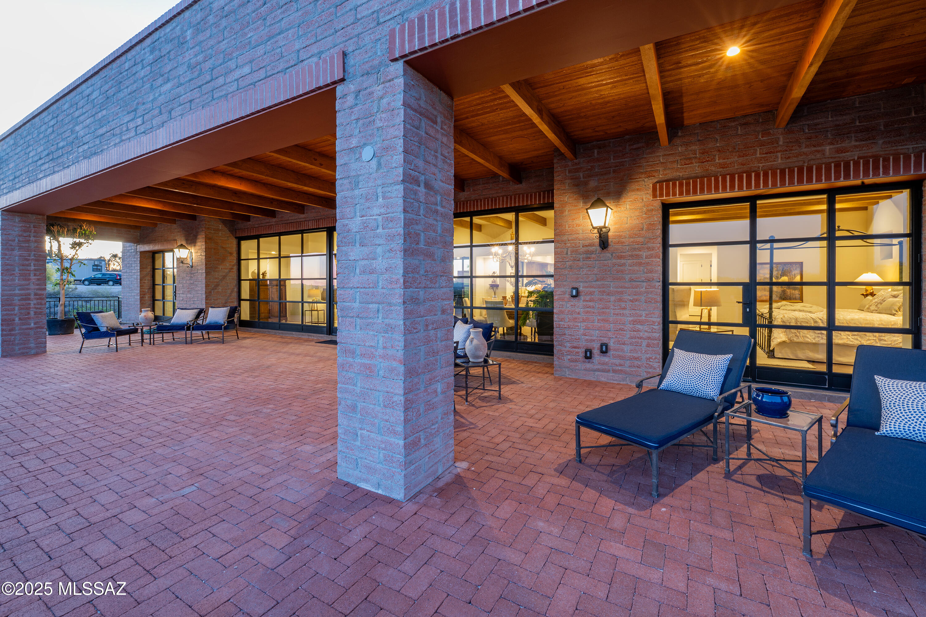 Quintana in the Catalina Foothills - Residential