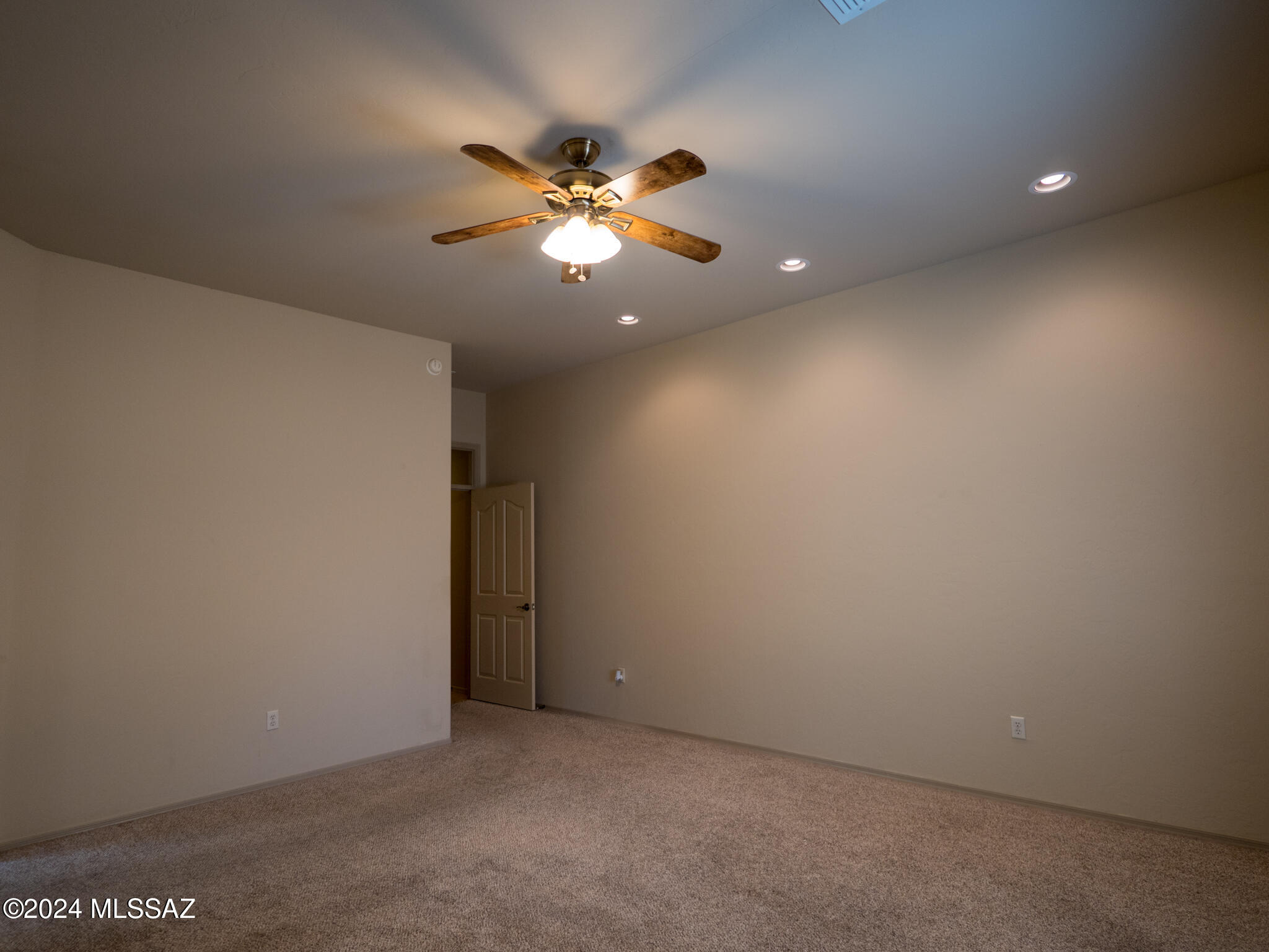 Civano 1 (166-527) - Residential Lease