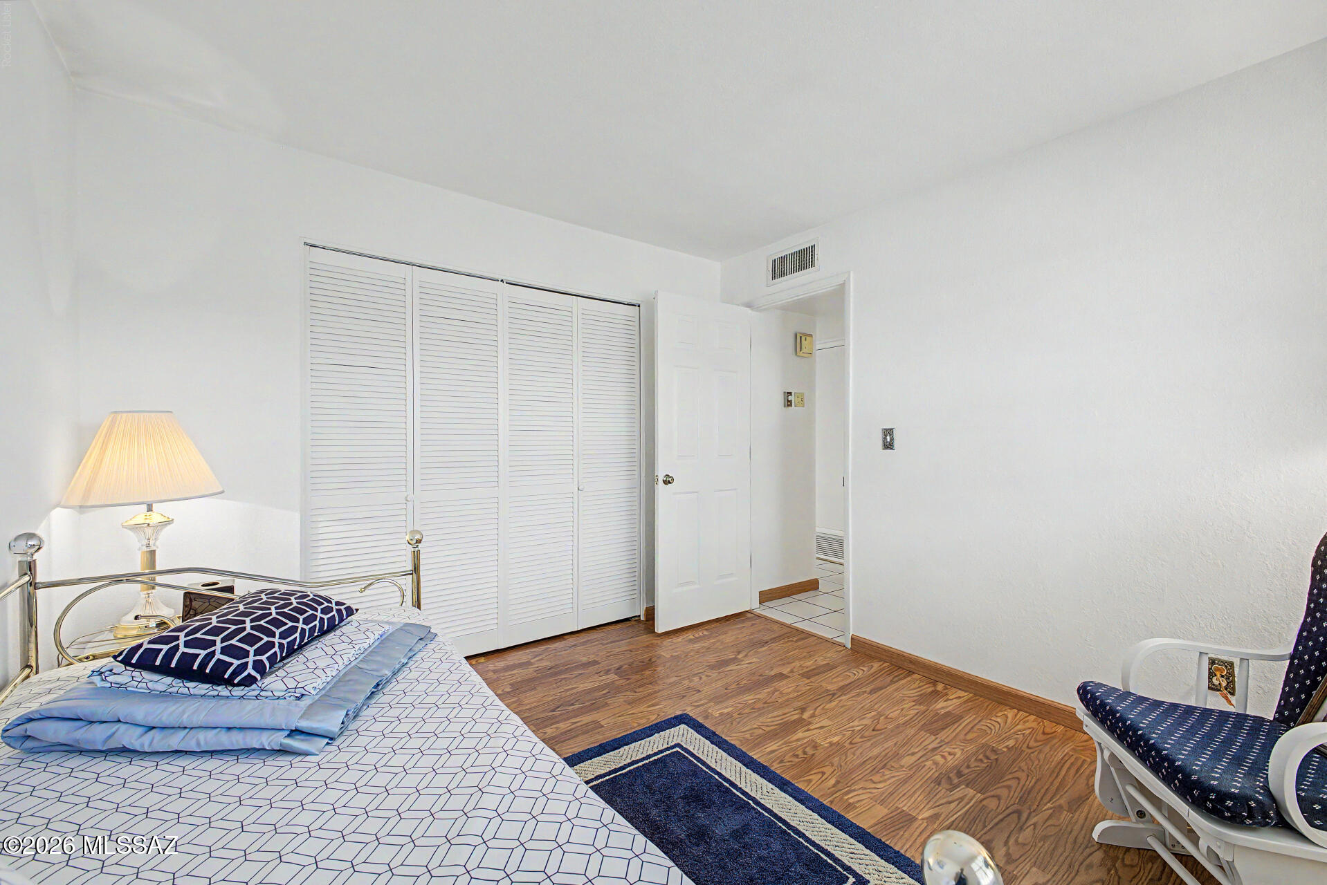 Pantano Park Townhouses - Residential