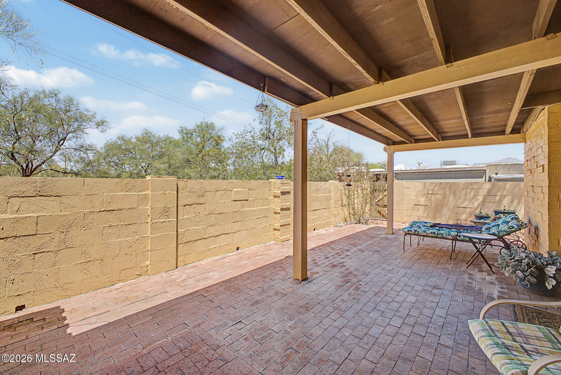 Pantano Park Townhouses - Residential