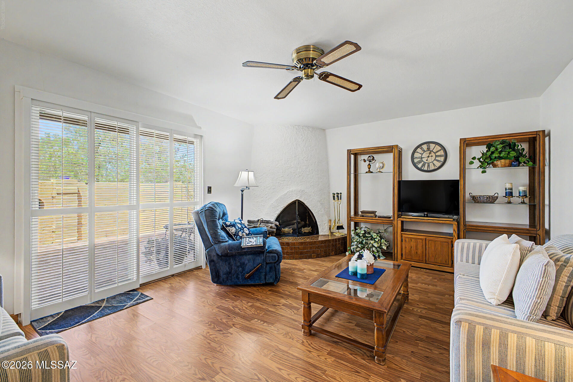 Pantano Park Townhouses - Residential