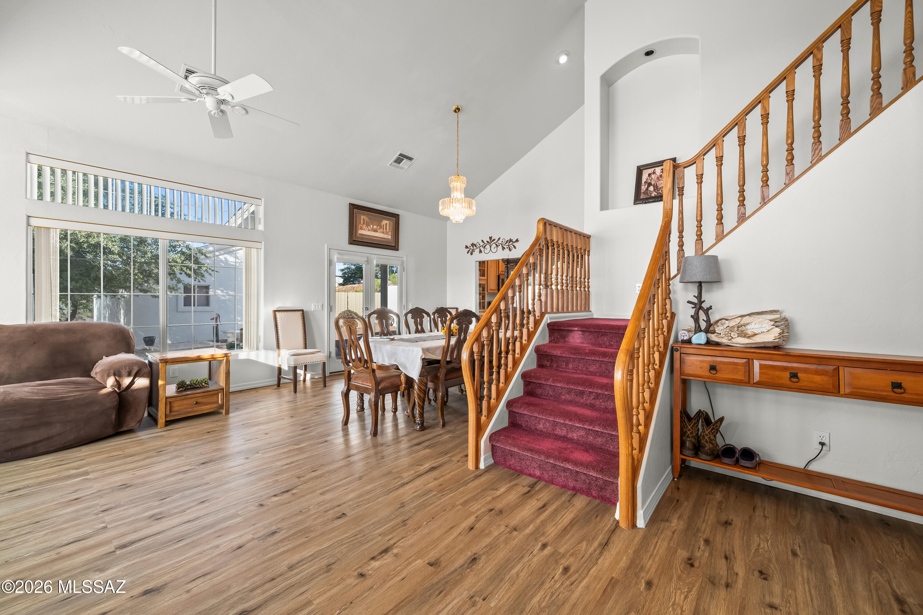 Los Robles Estates - Residential