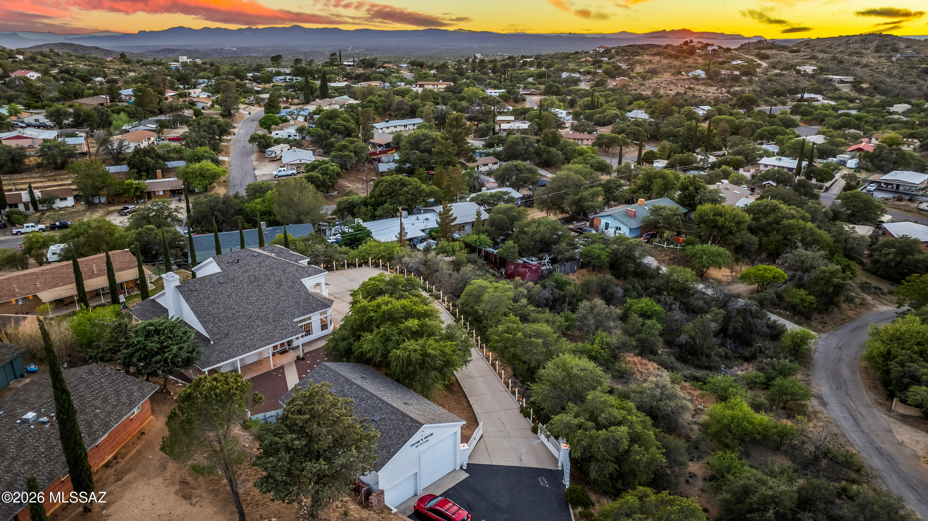 Los Robles Estates - Residential