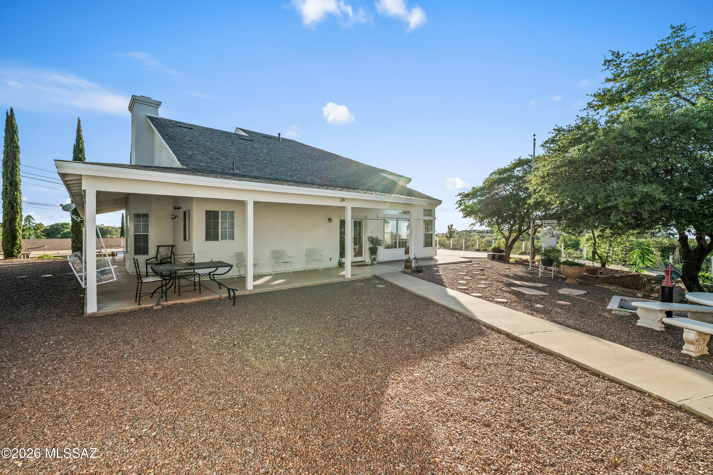 Los Robles Estates - Residential