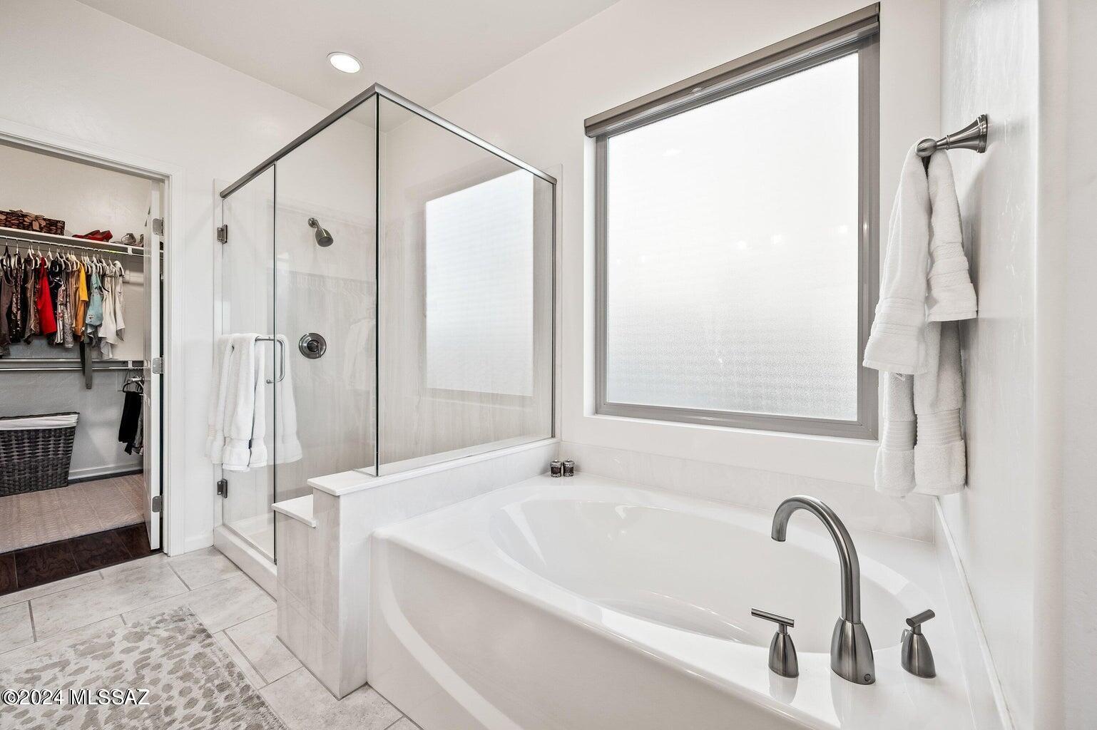 Saddlebrooke Ranch - Residential Lease