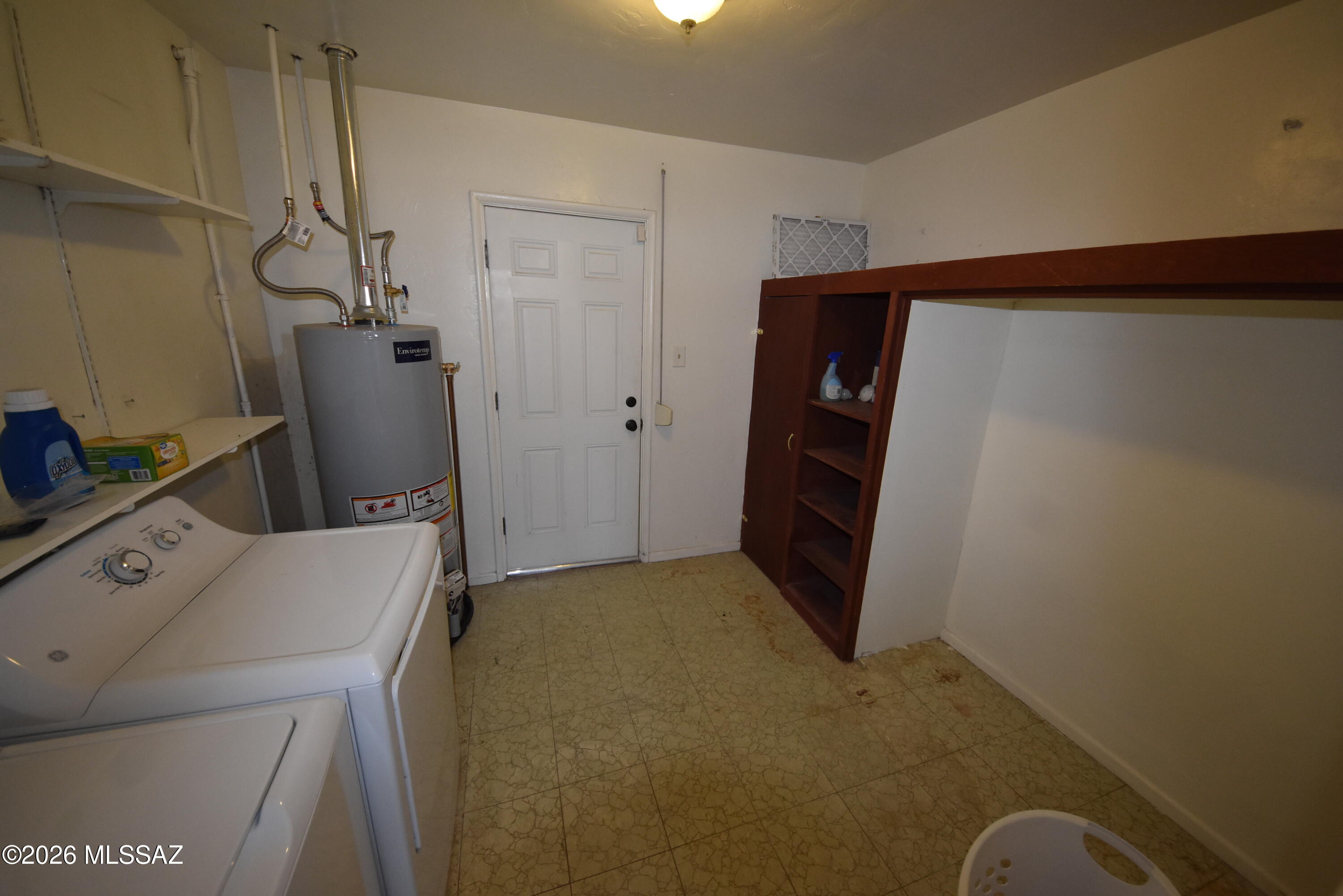 Manana Vista Blks (16-20) - Residential Lease