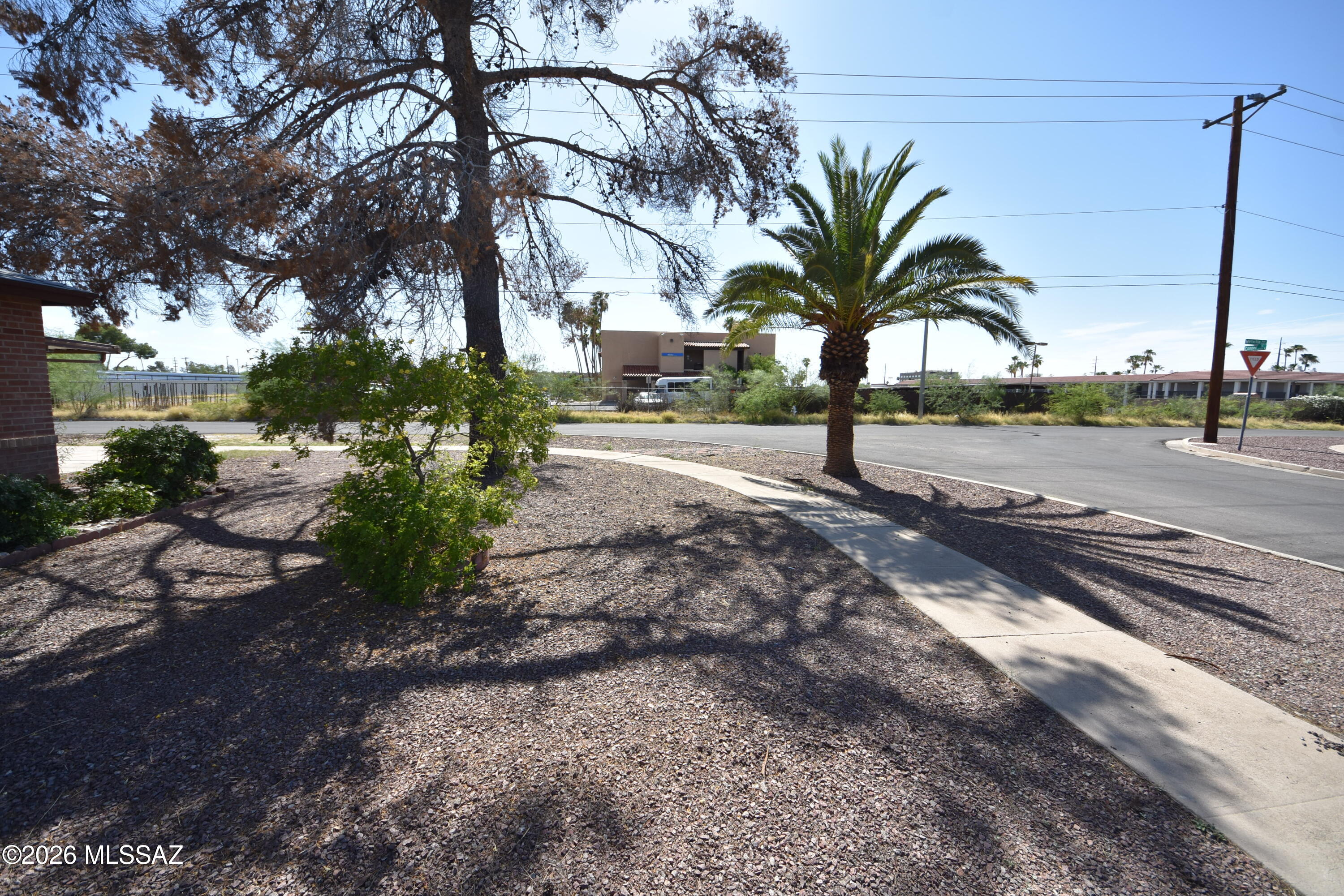 Manana Vista Blks (16-20) - Residential Lease