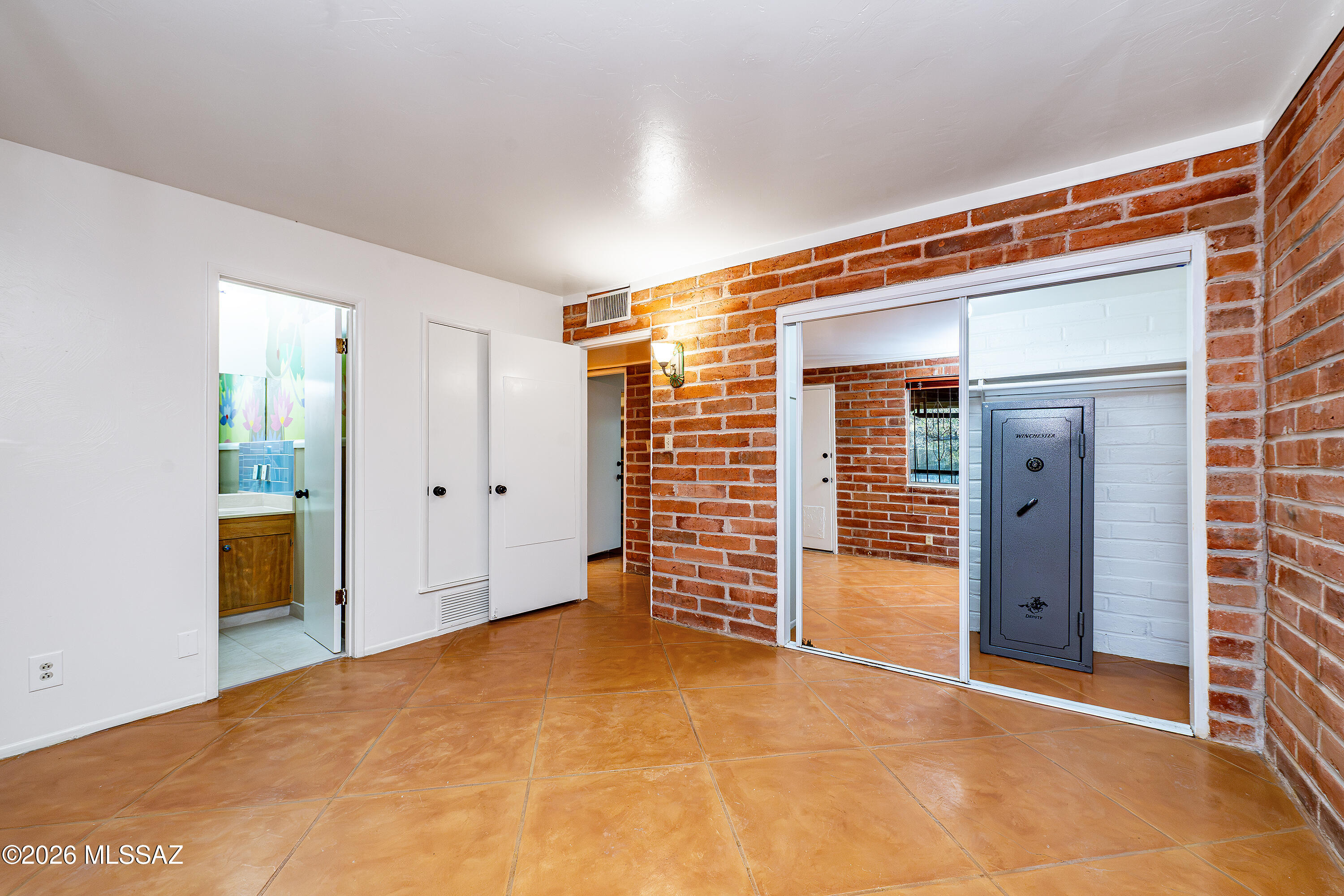 Dateland(1-9) - Residential