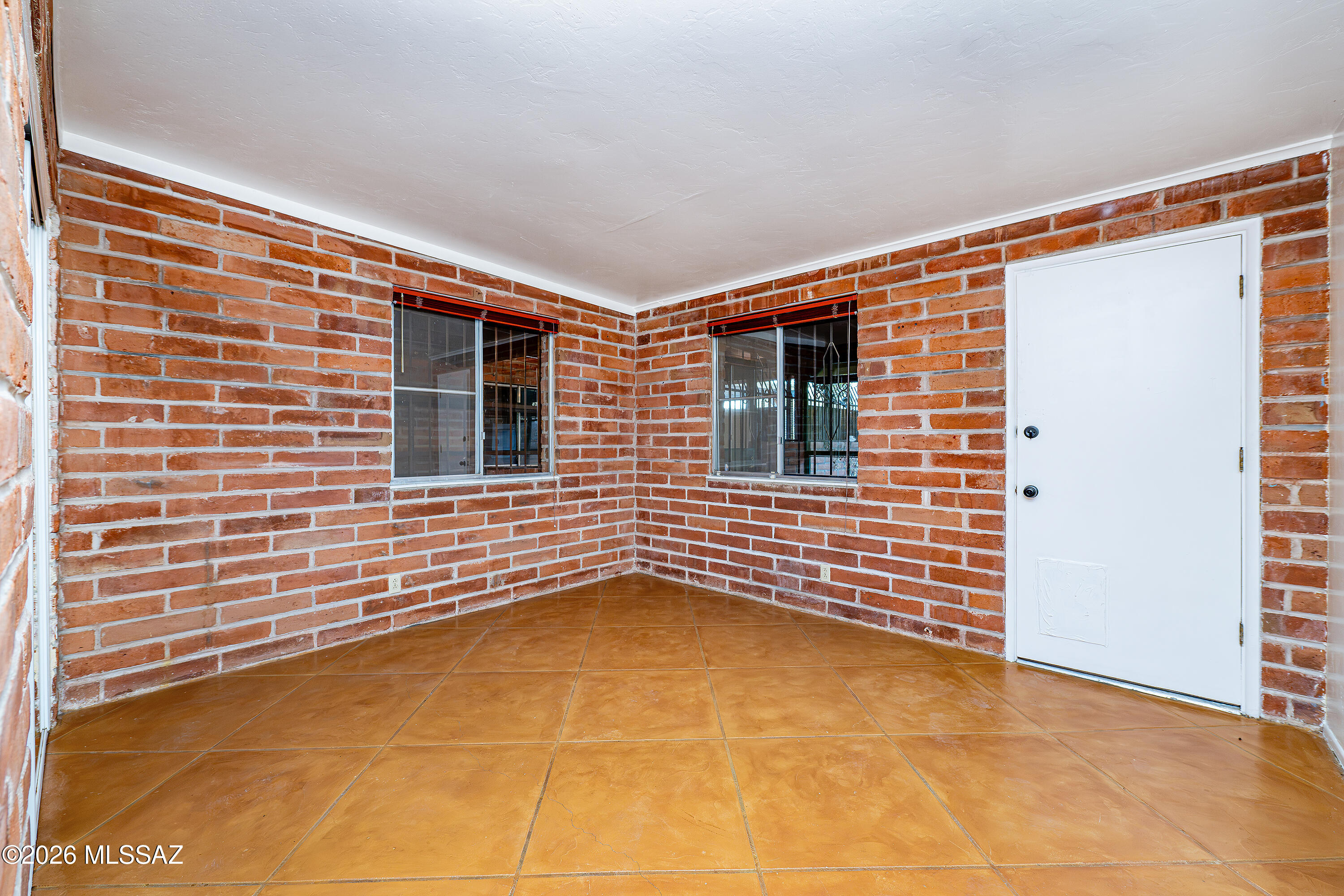 Dateland(1-9) - Residential