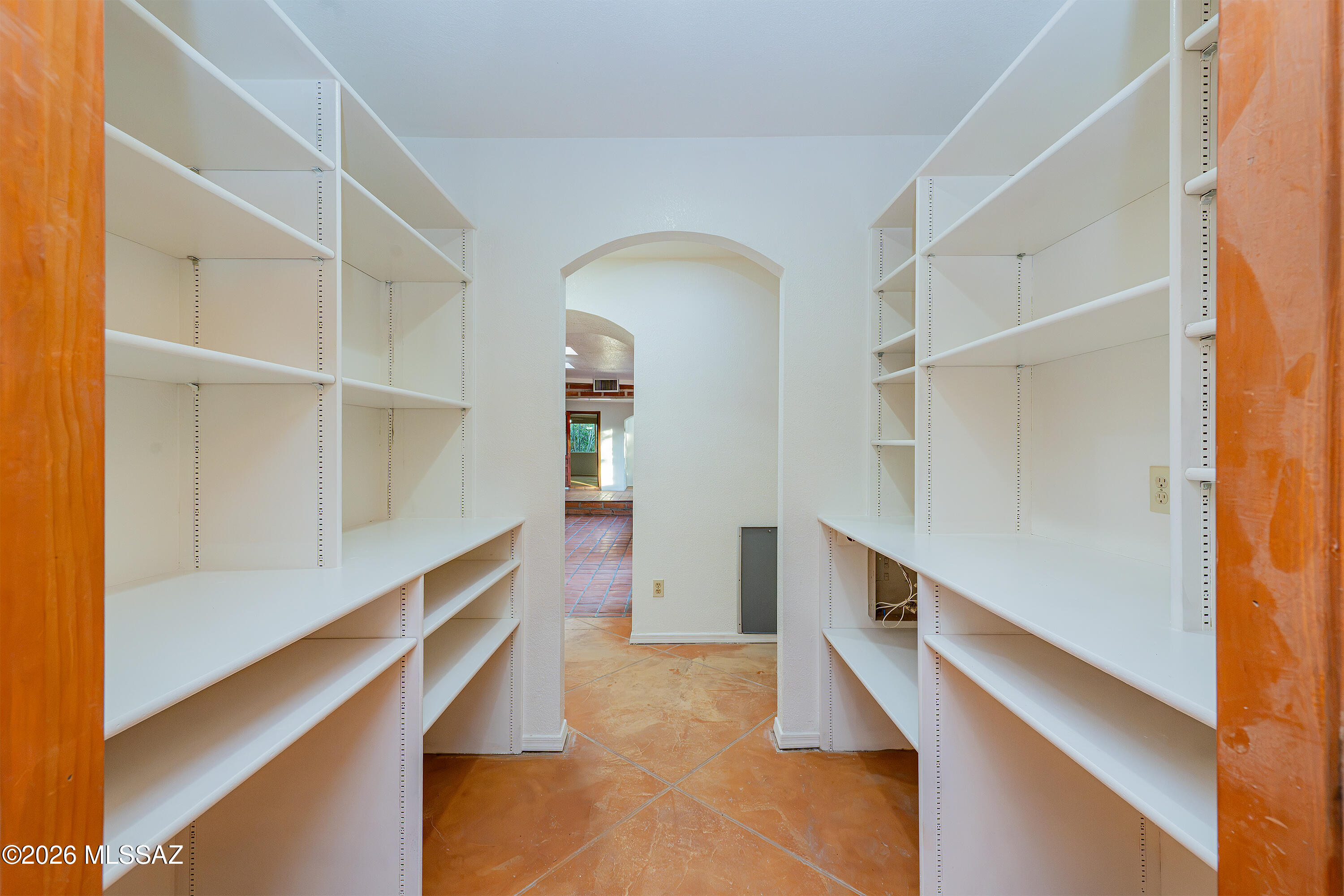 Dateland(1-9) - Residential