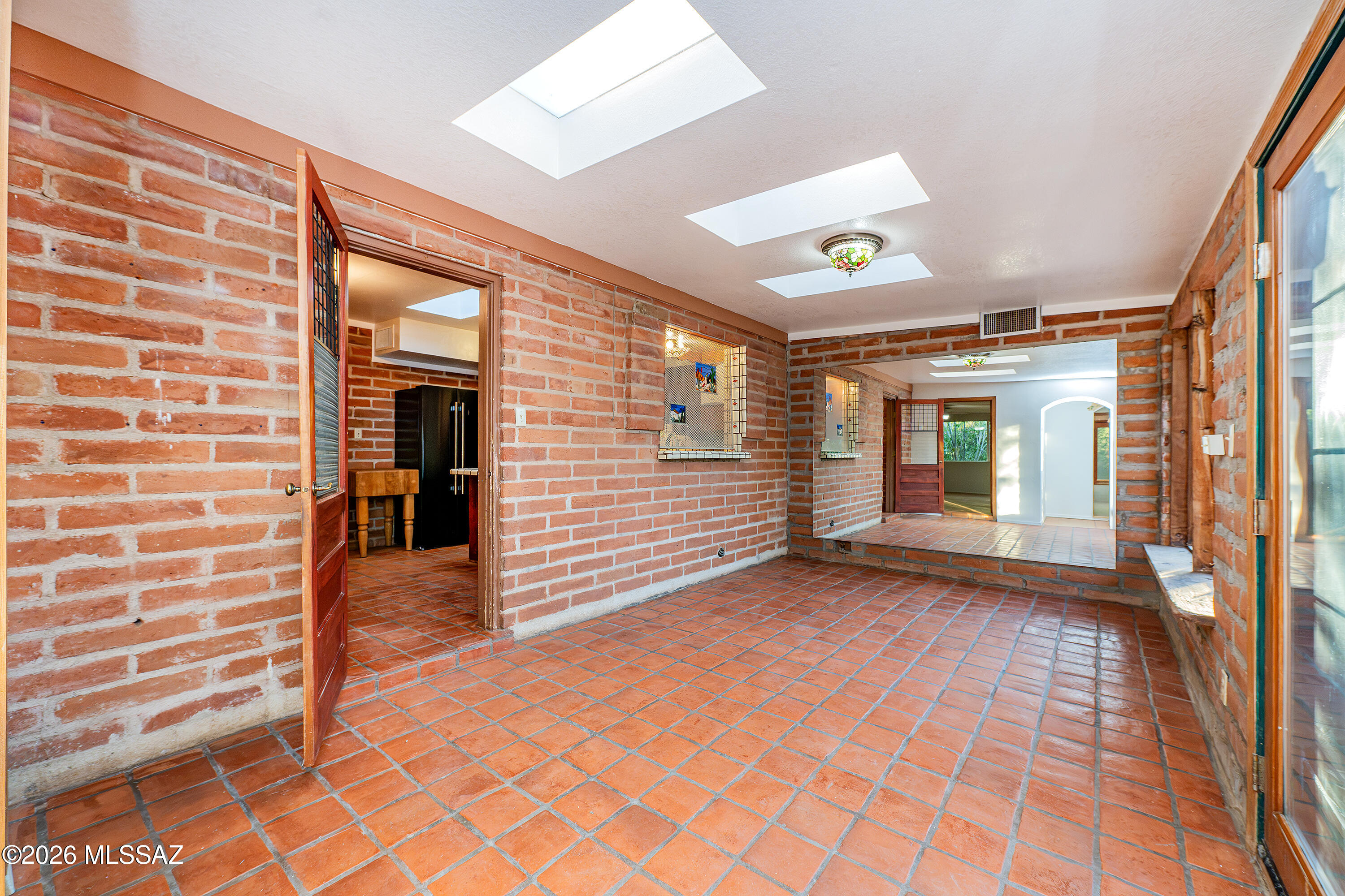 Dateland(1-9) - Residential