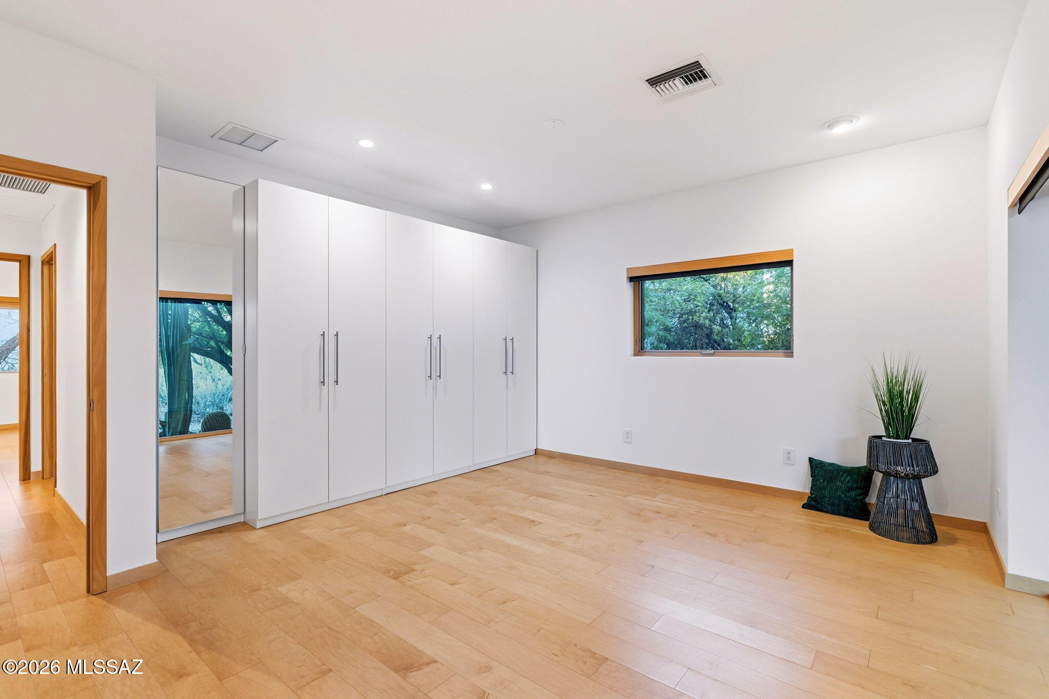 Unsubdivided - Residential
