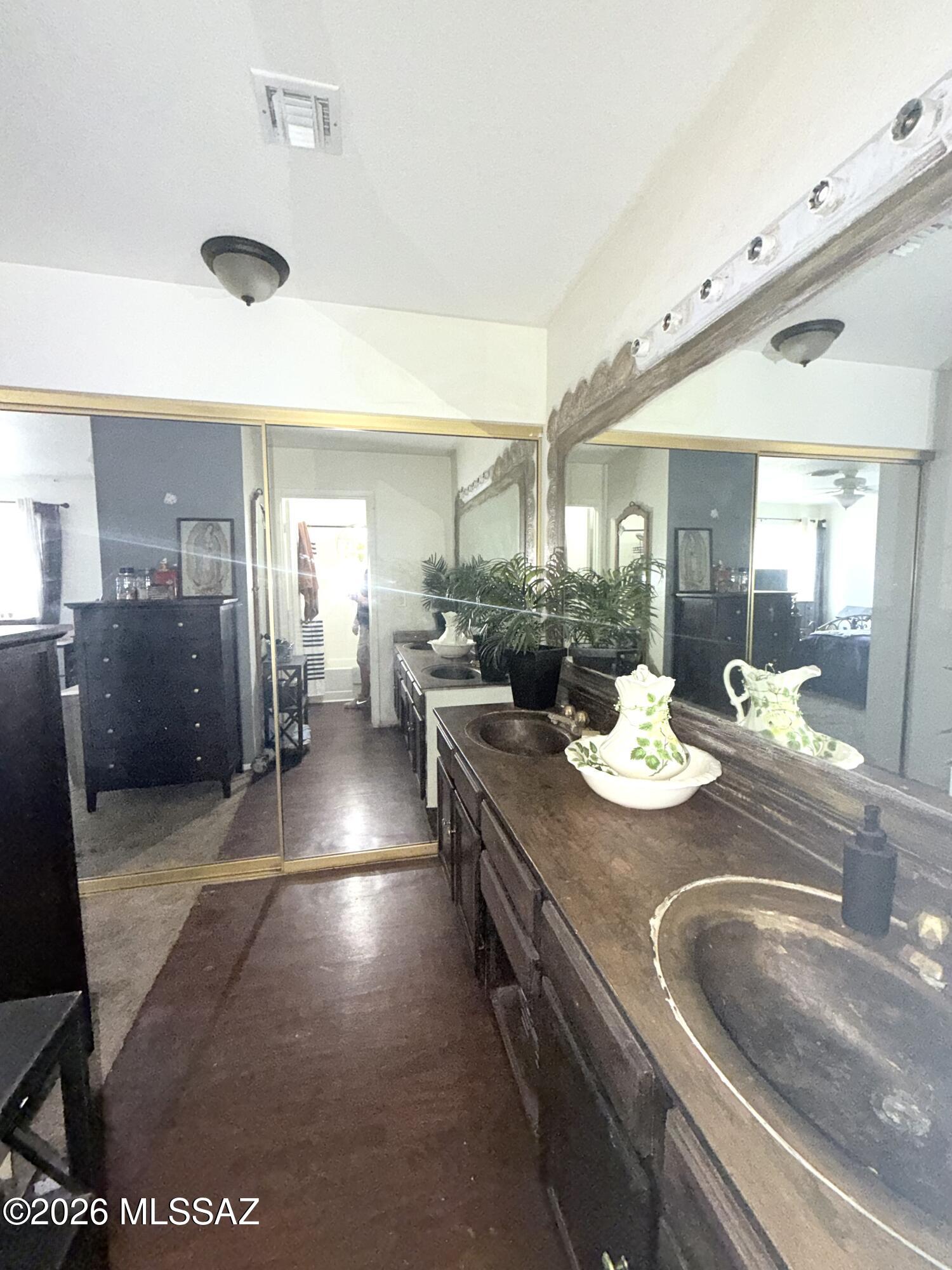 Mission View (1-134) - Residential