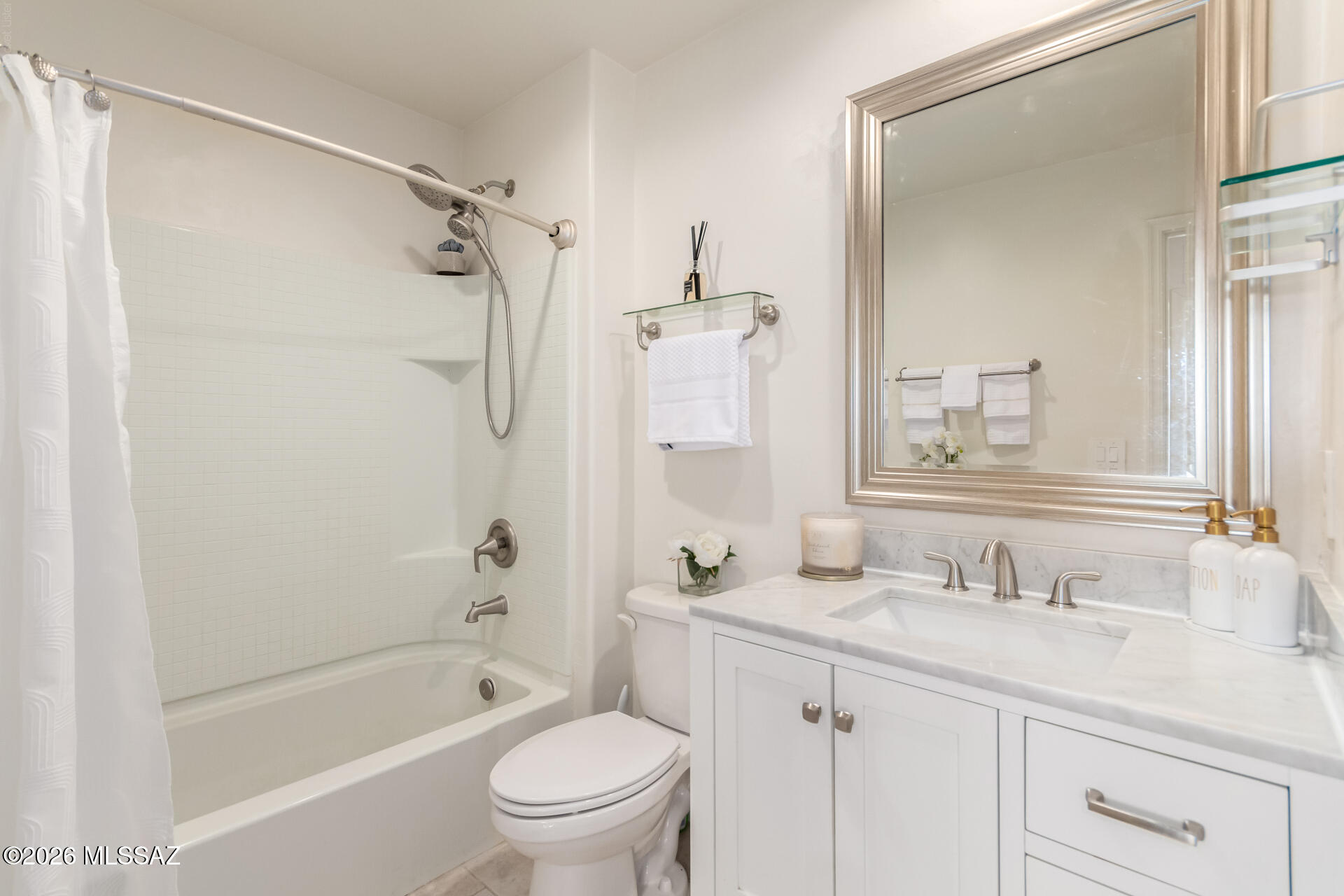 Saguaro Bloom SQ20180540069 - Residential Lease