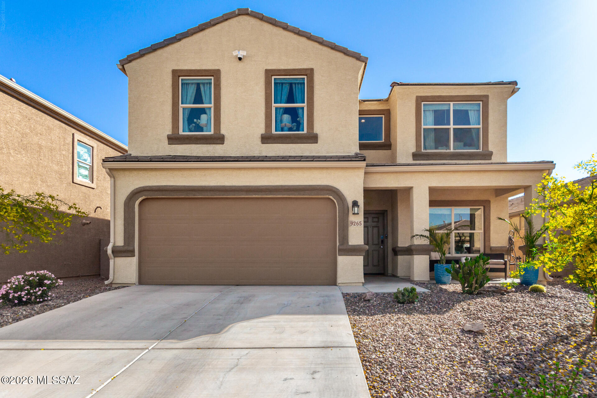 Saguaro Bloom SQ20180540069 - Residential Lease