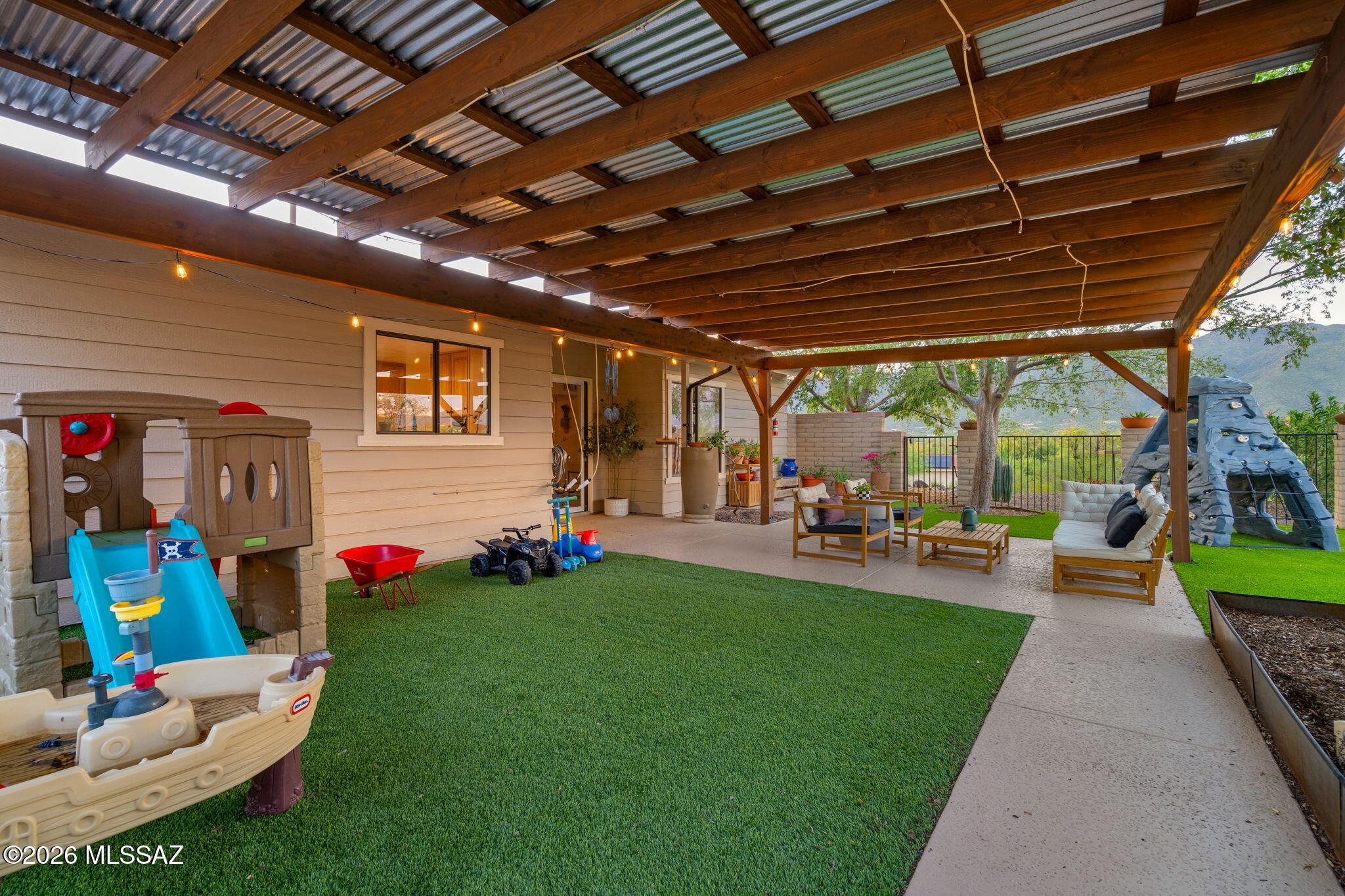 Catalina Highlands  (1-35) - Residential