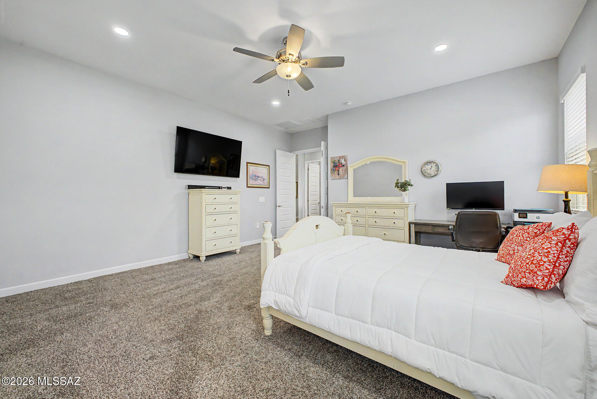 Saguaro Bloom 7B - Residential