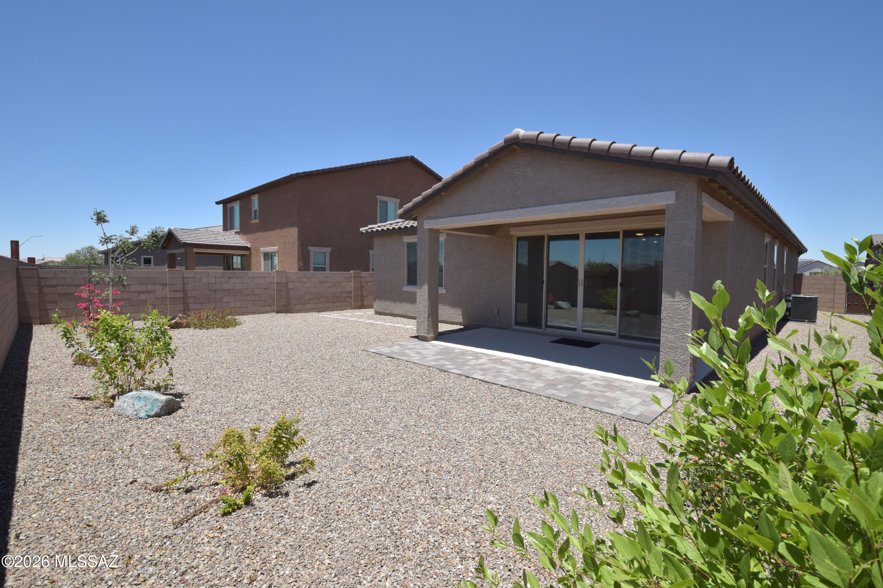 Gladden Farms Block 33 - Residential Lease