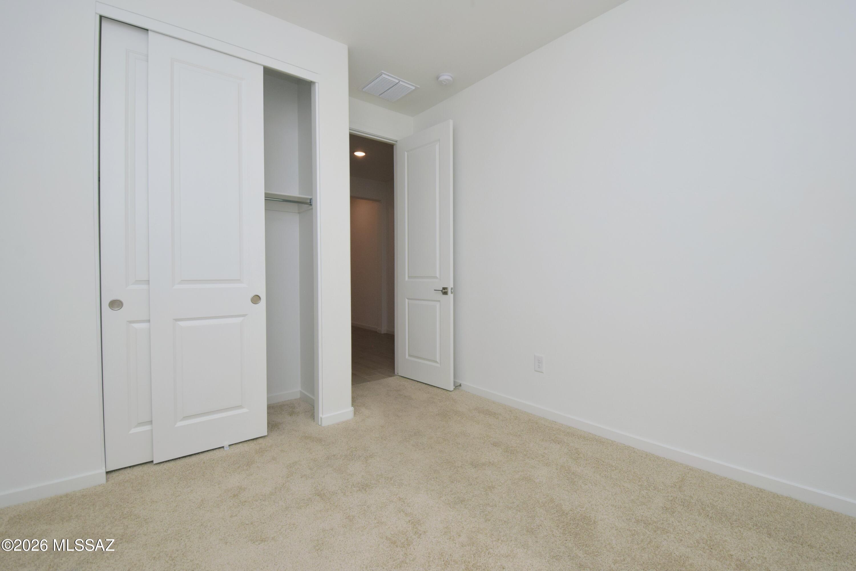 Gladden Farms Block 33 - Residential Lease