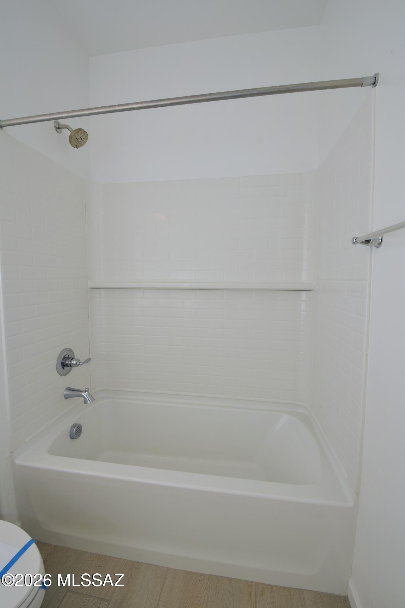 Gladden Farms Block 33 - Residential Lease