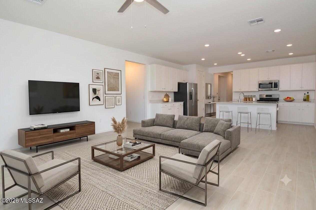 Gladden Farms Block 33 - Residential Lease