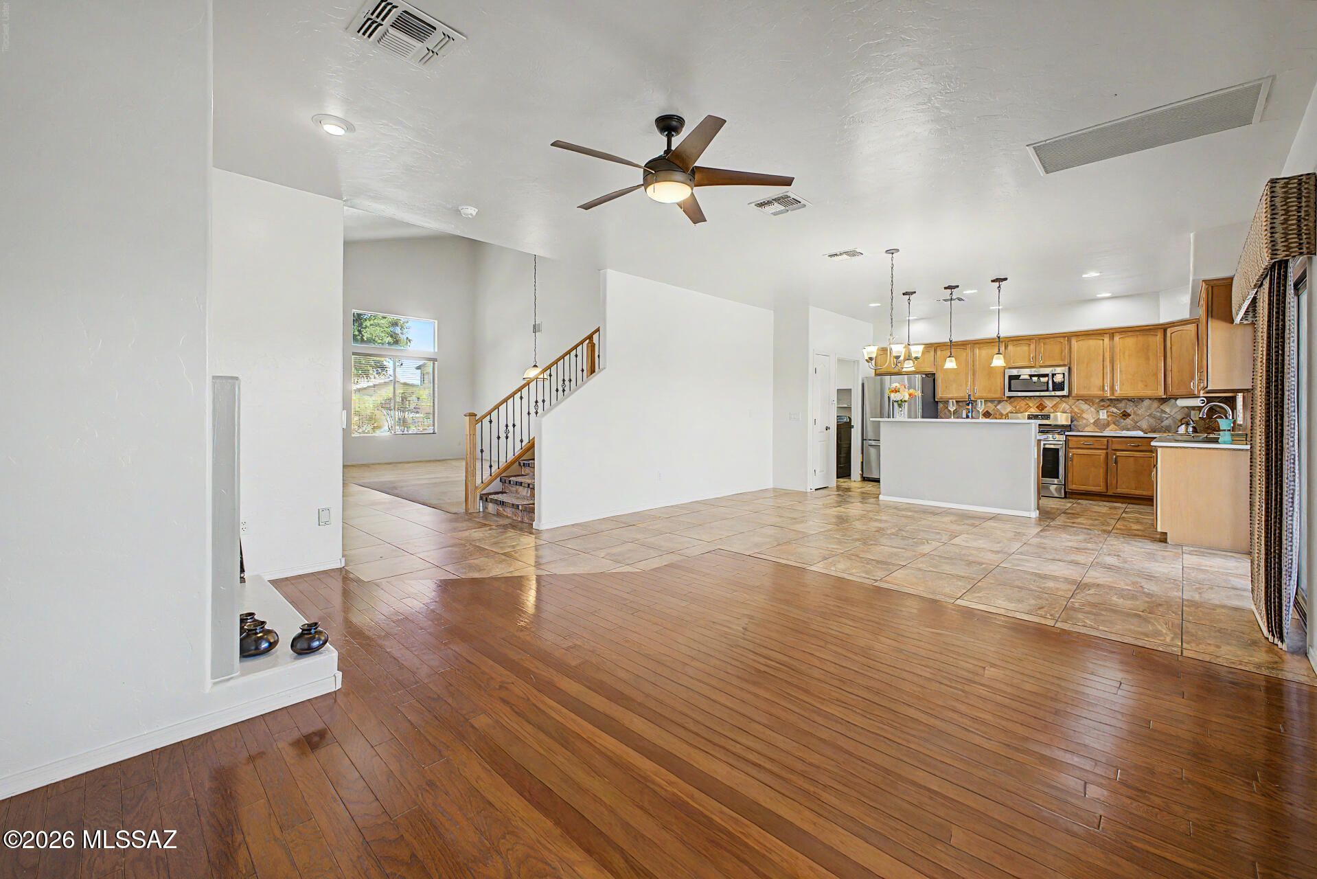 Continental Reserve Blks 17-19 (1-102) - Residential