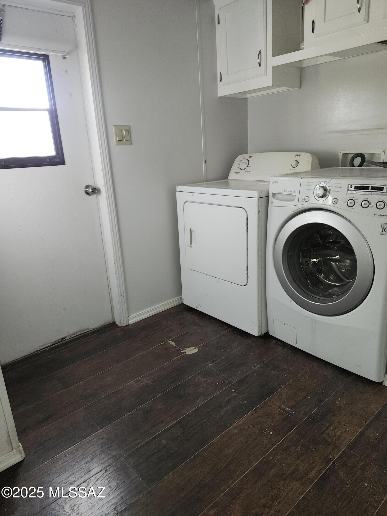 Desert View Est Amd - Residential Lease