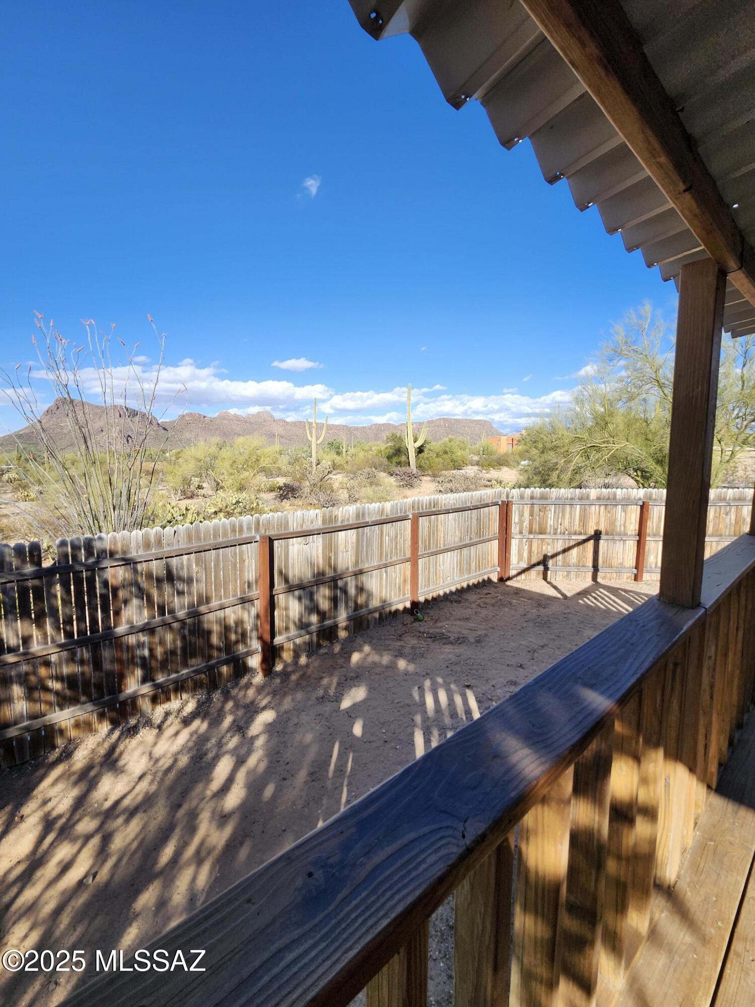 Desert View Est Amd - Residential Lease