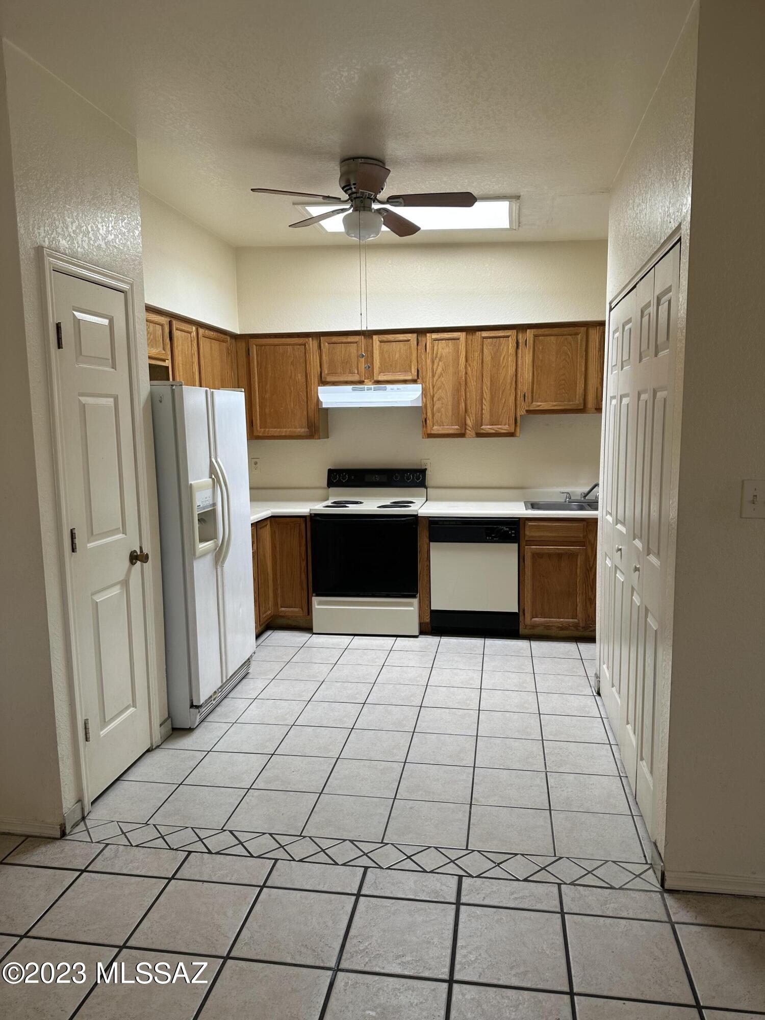 Rio Rico Villas - Residential Lease
